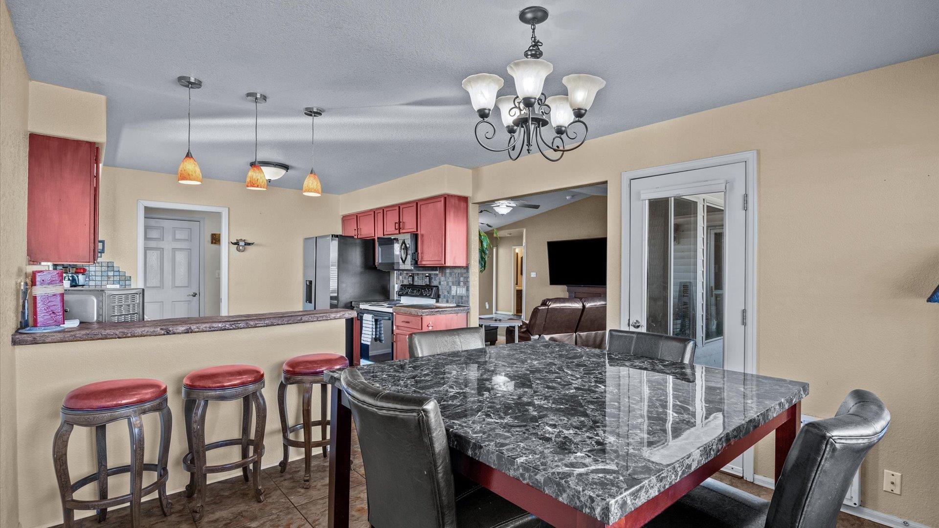 436 Countryside Lane Property Photo 10