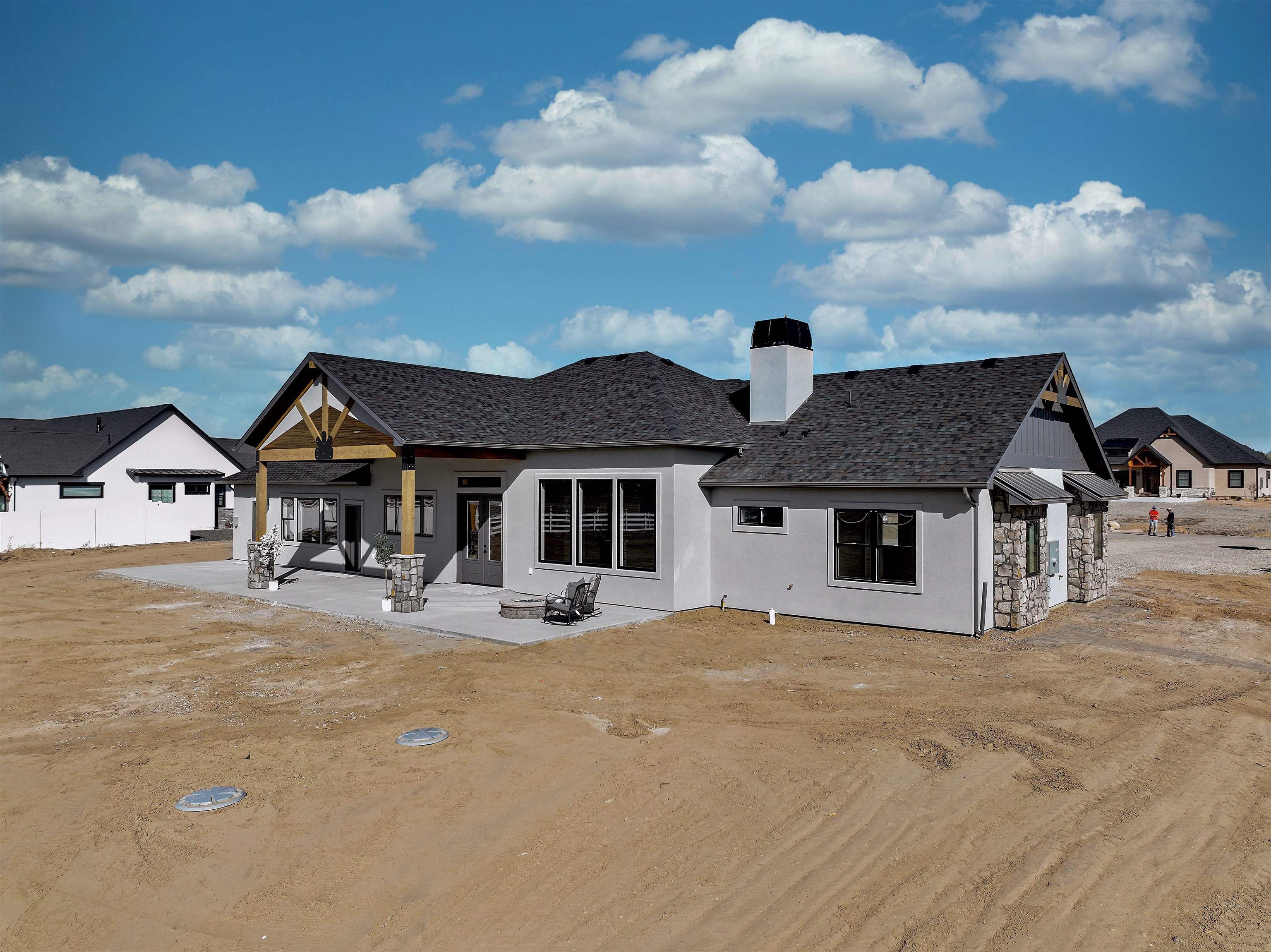 1667 Kangaroo Court Property Photo 3