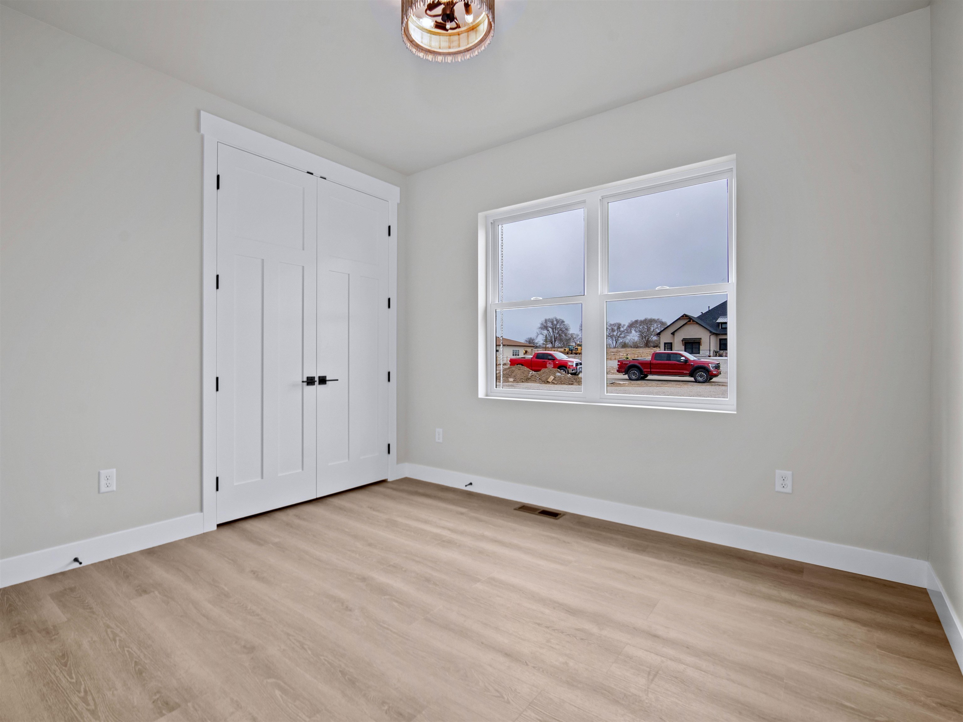 1667 Kangaroo Court Property Photo 34