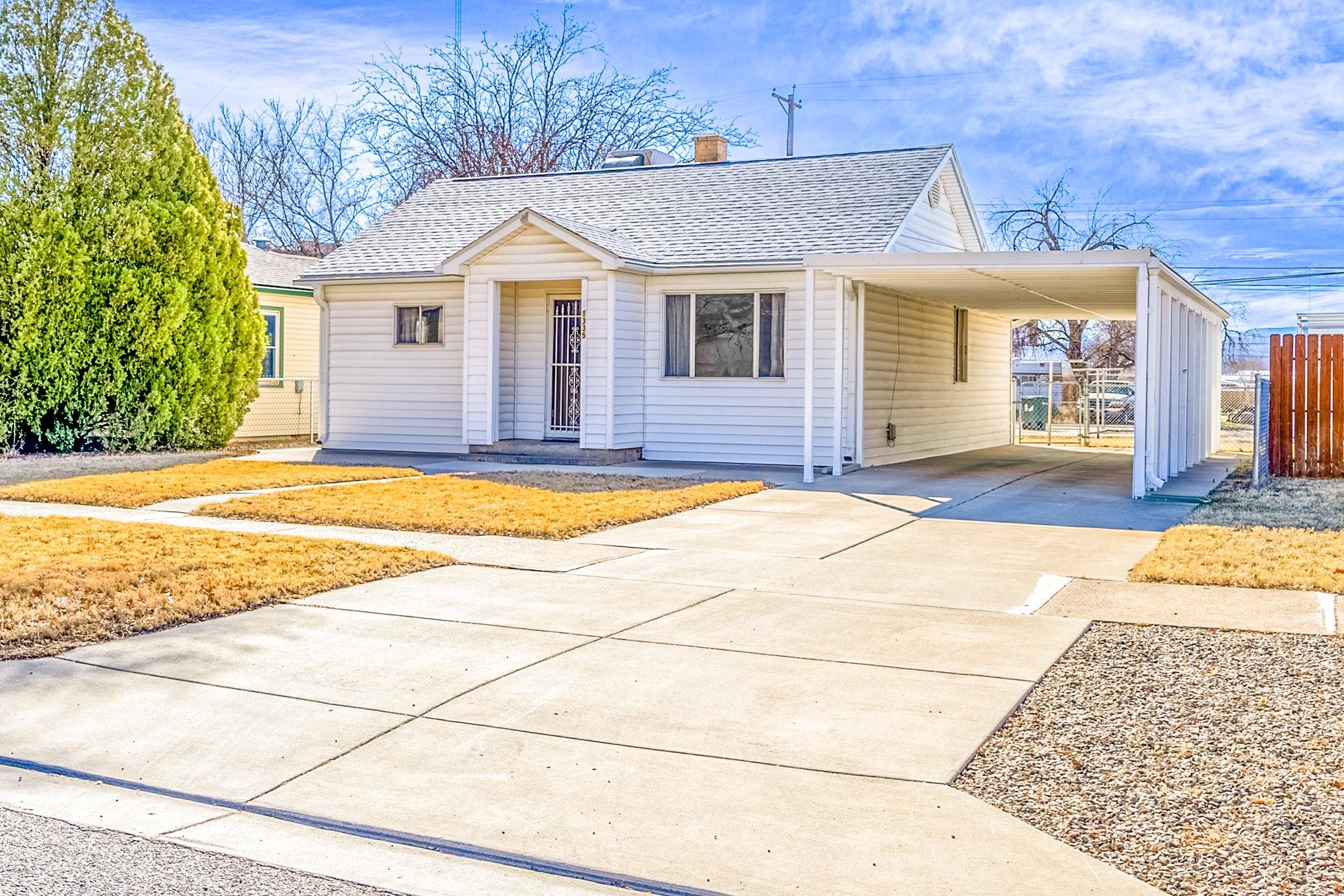 1335 Colorado Avenue Property Photo