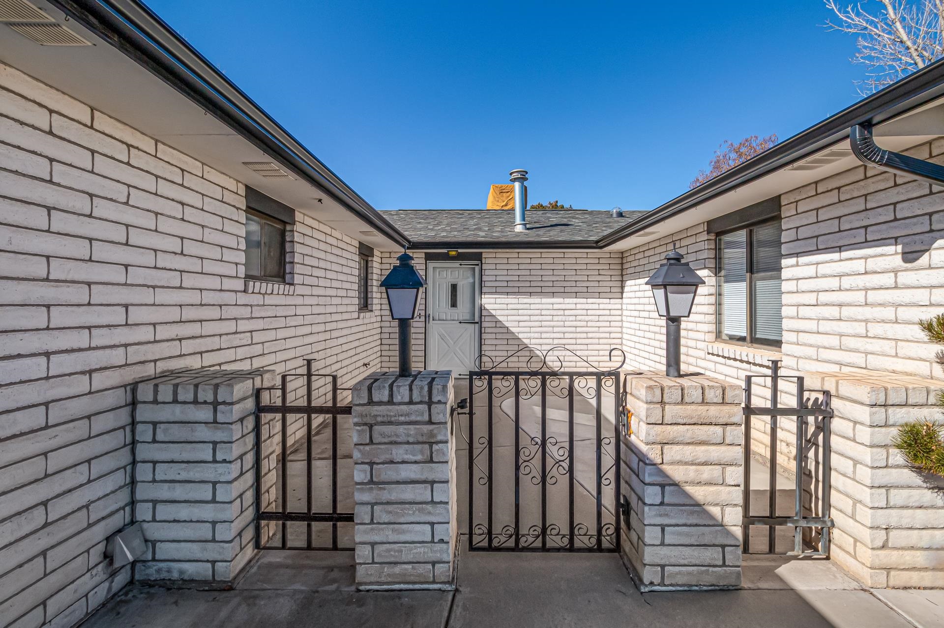 419 N Mesa Street Property Photo 5