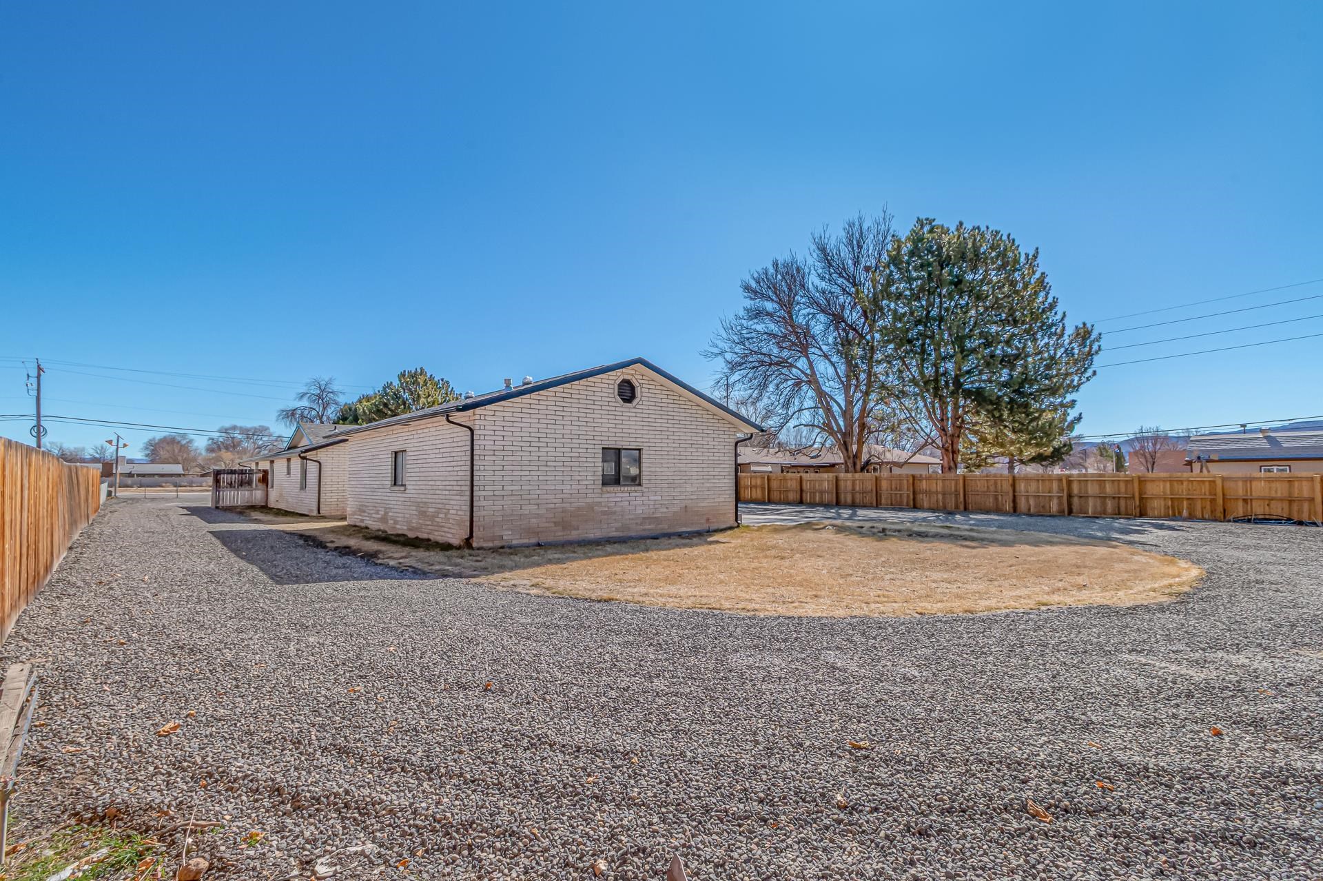 419 N Mesa Street Property Photo 11
