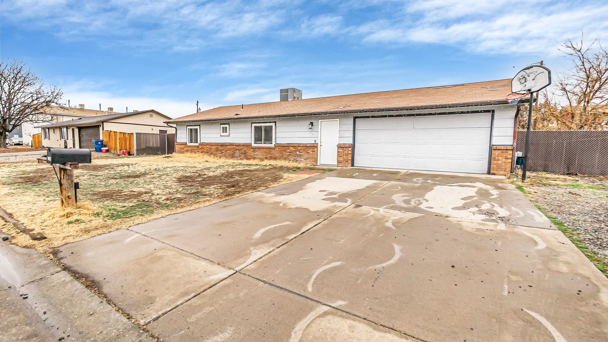 3234 E Rood Circle Property Photo