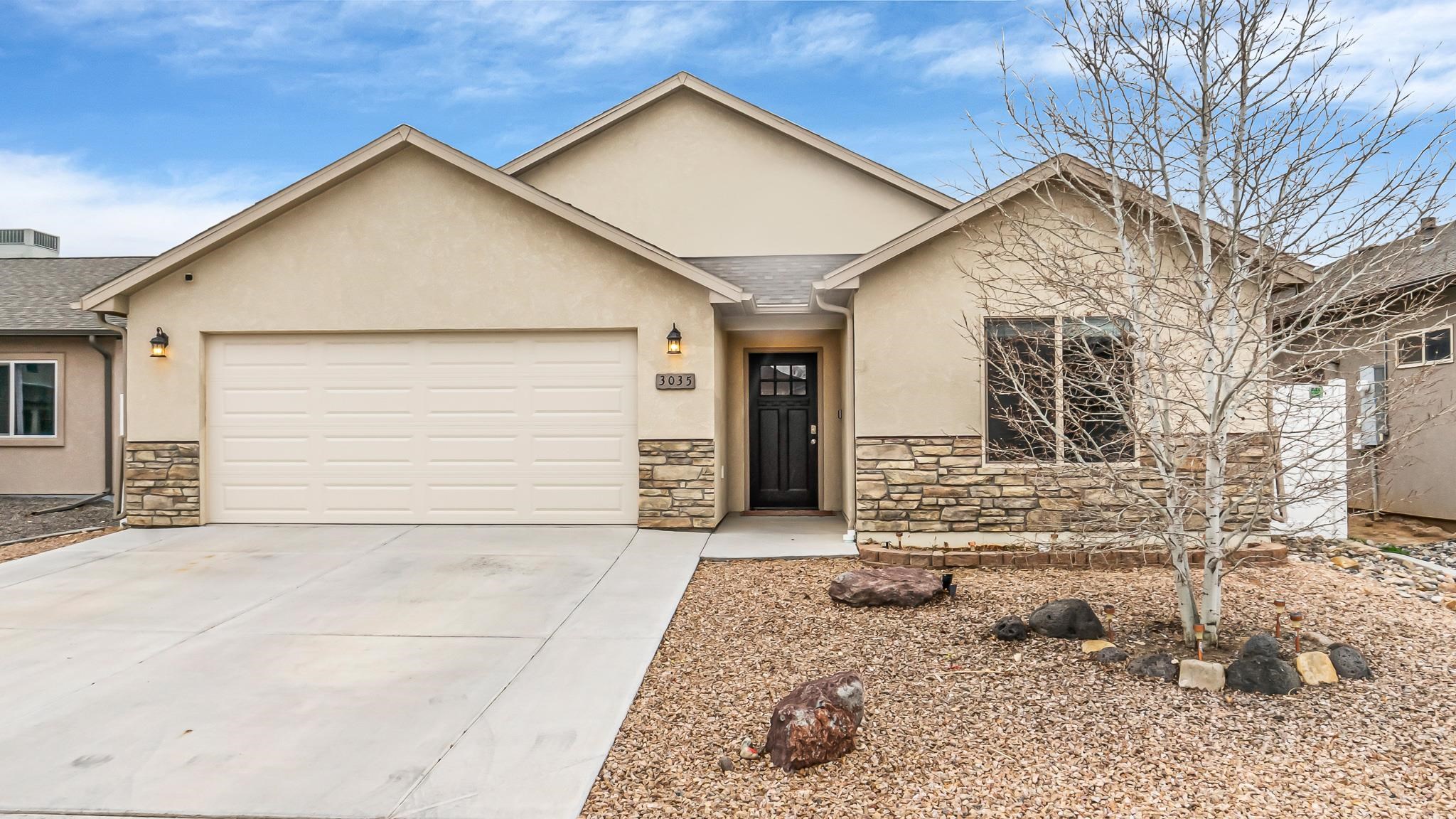 3035 Red Pear Drive Property Photo 1