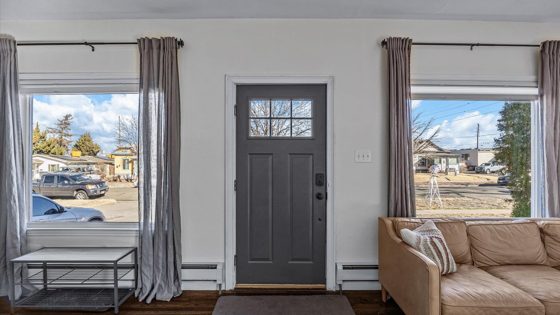 625 Belford Avenue Property Photo 4