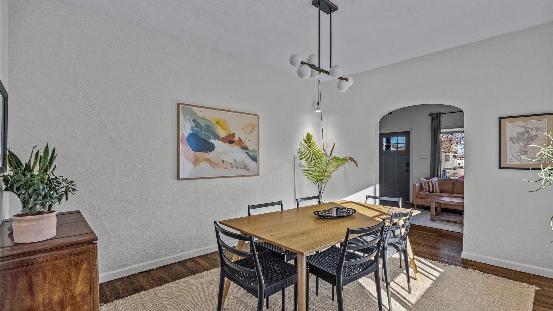 625 Belford Avenue Property Photo 11