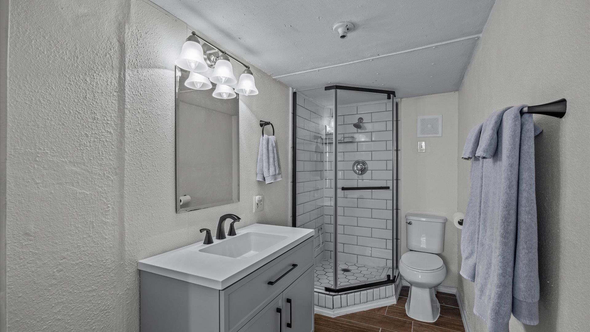 625 Belford Avenue Property Photo 22