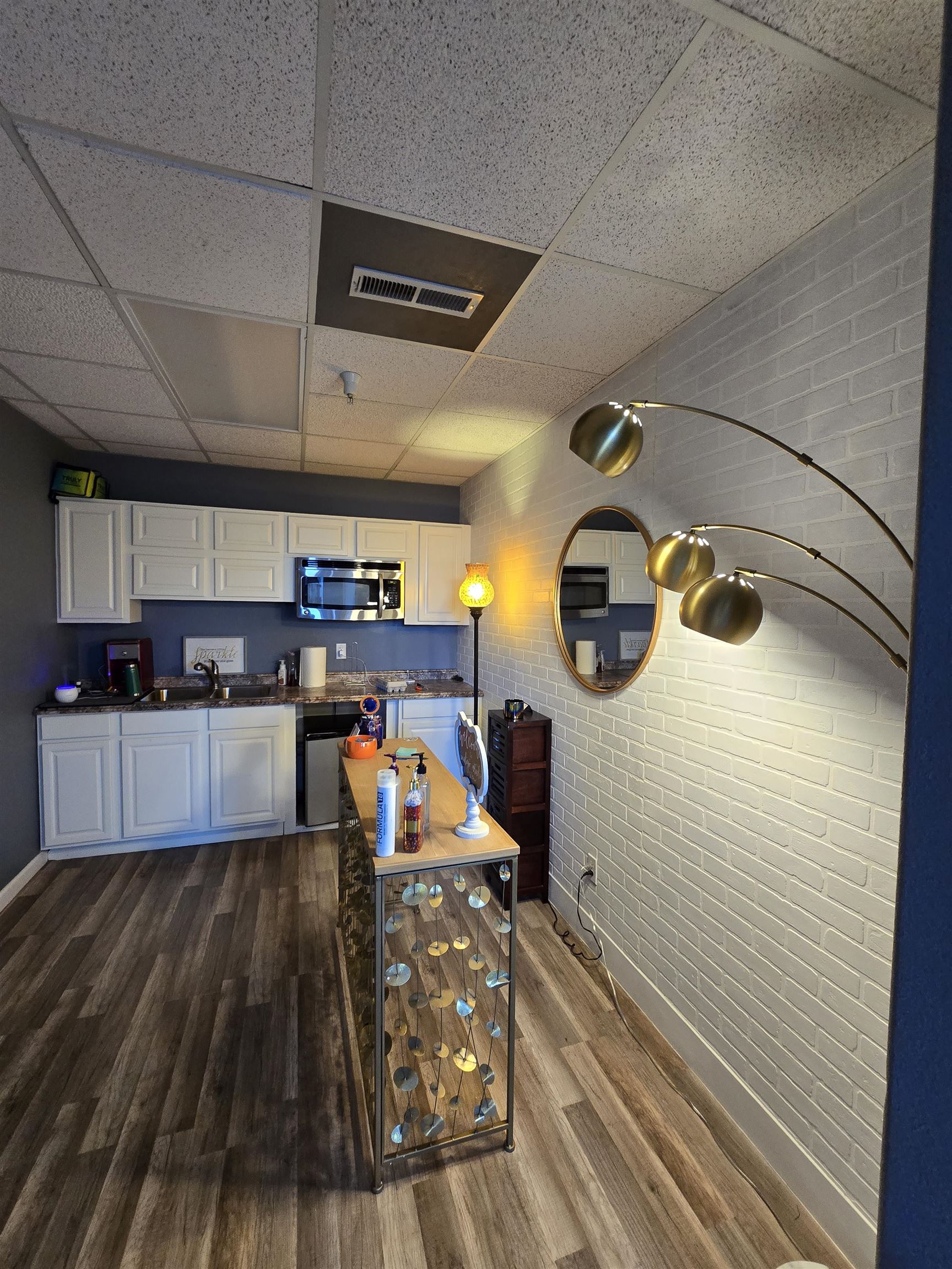 359 Colorado Avenue Property Photo 8