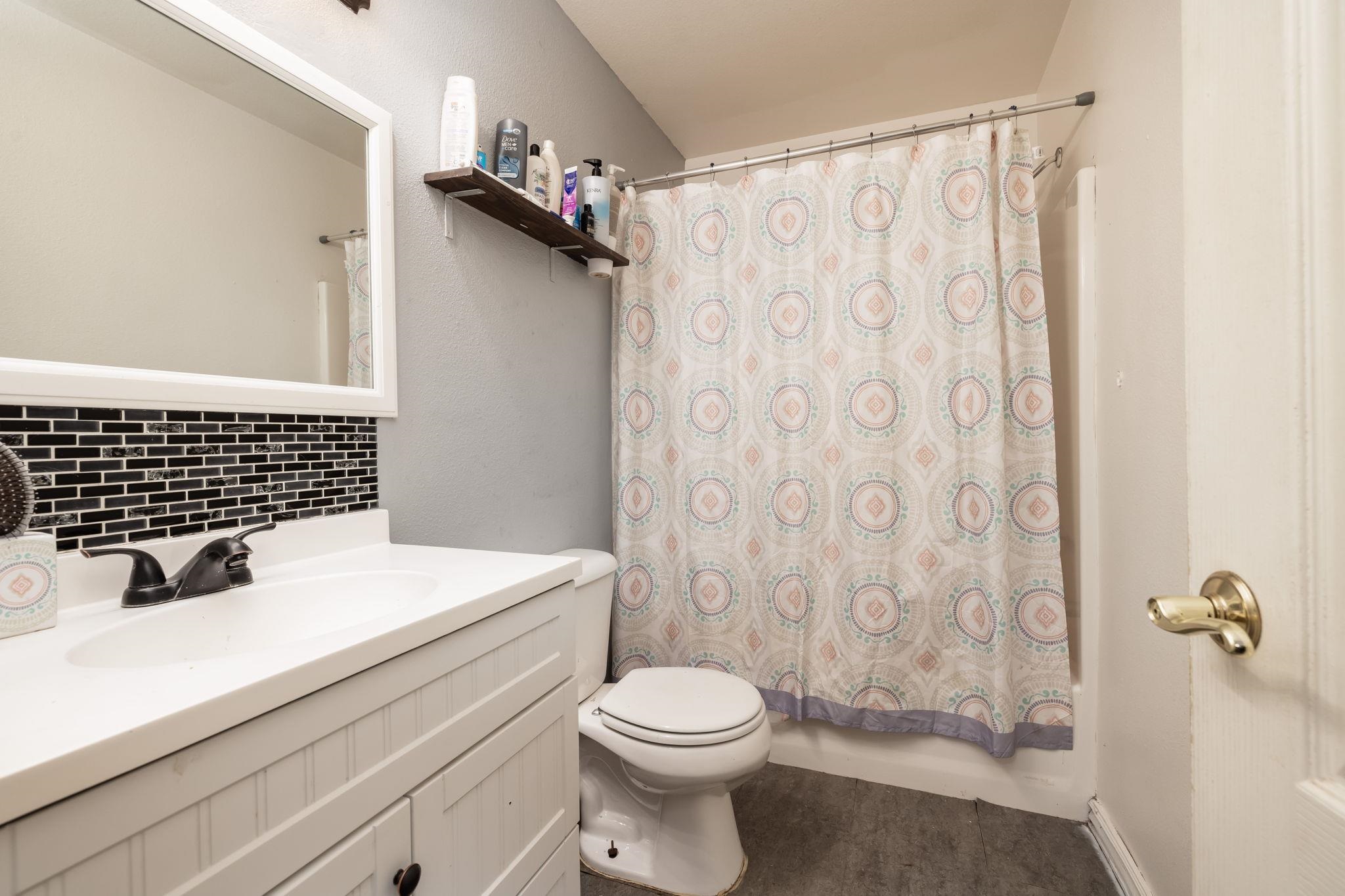 420 Broken Arrow Drive Property Photo 6