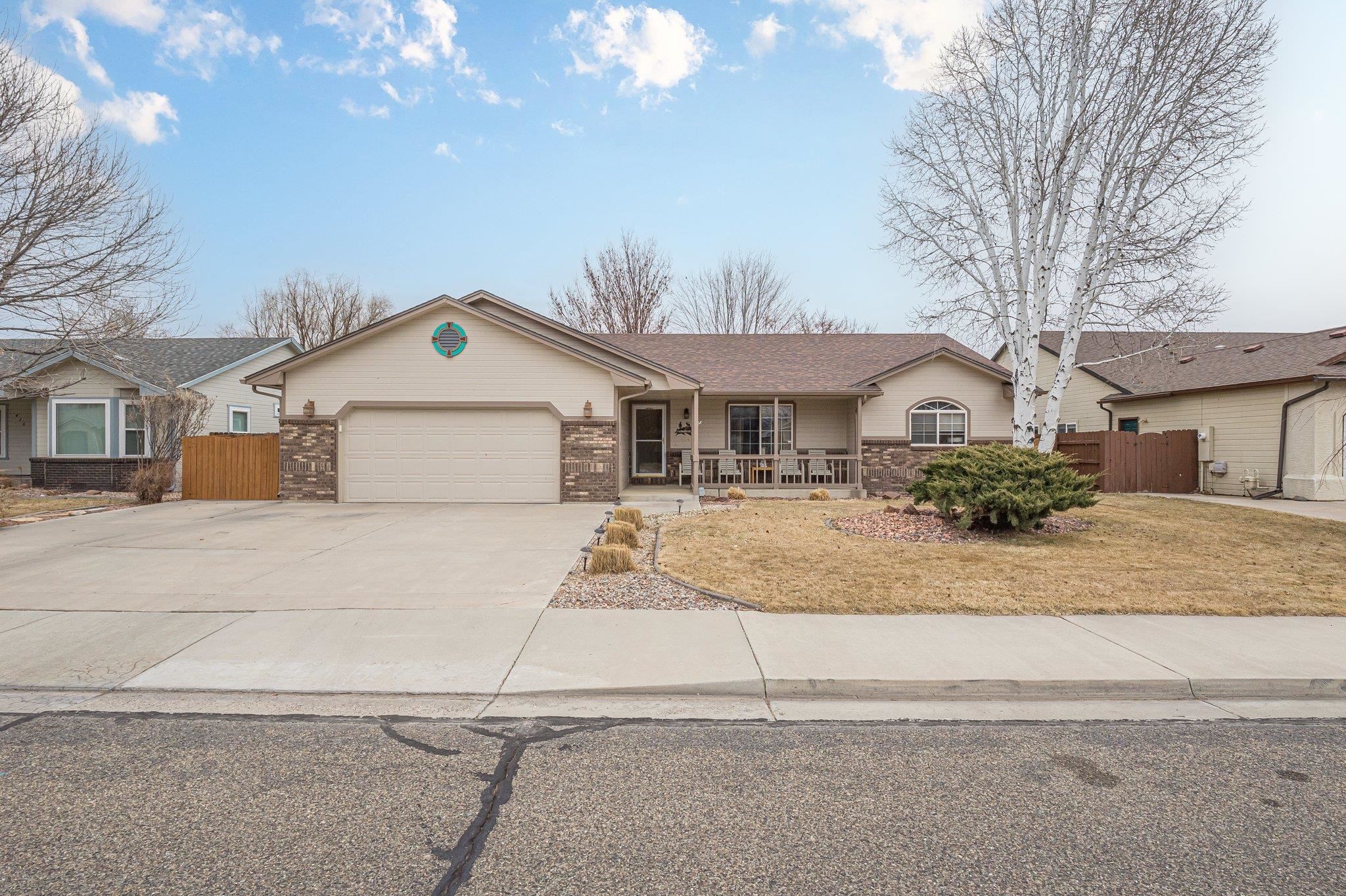 414 Comstock Drive Property Photo