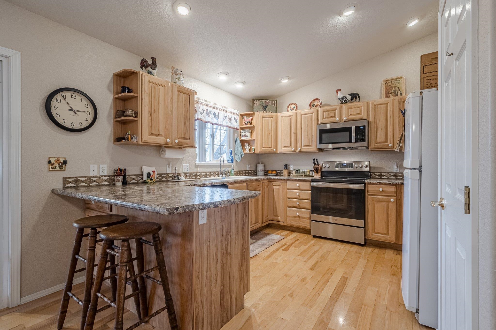 414 Comstock Drive Property Photo 11