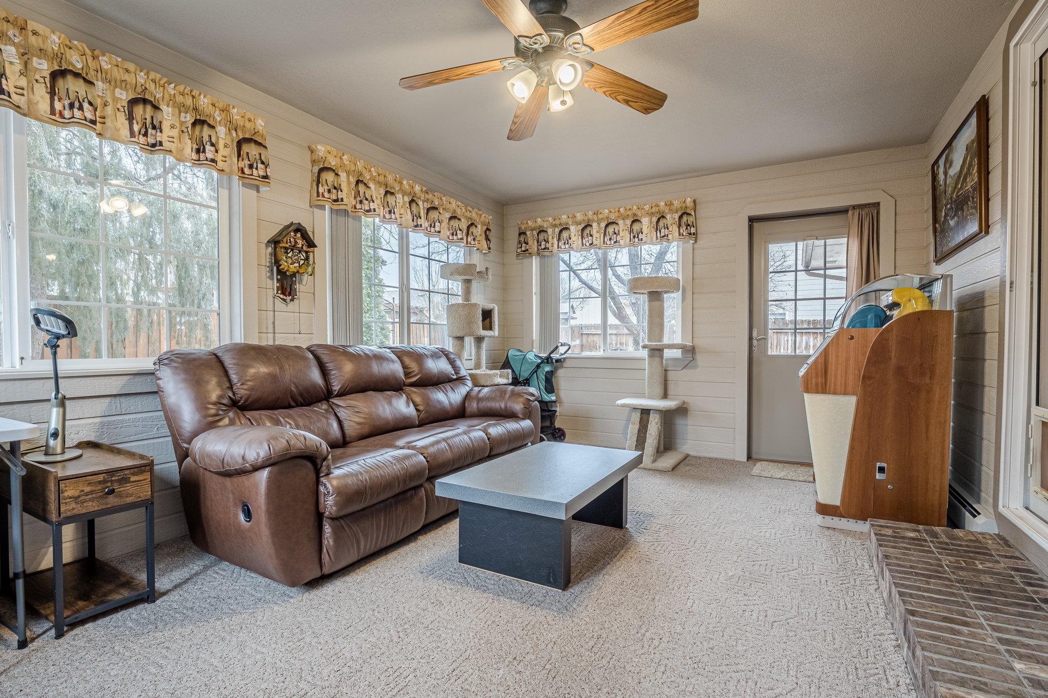 414 Comstock Drive Property Photo 16