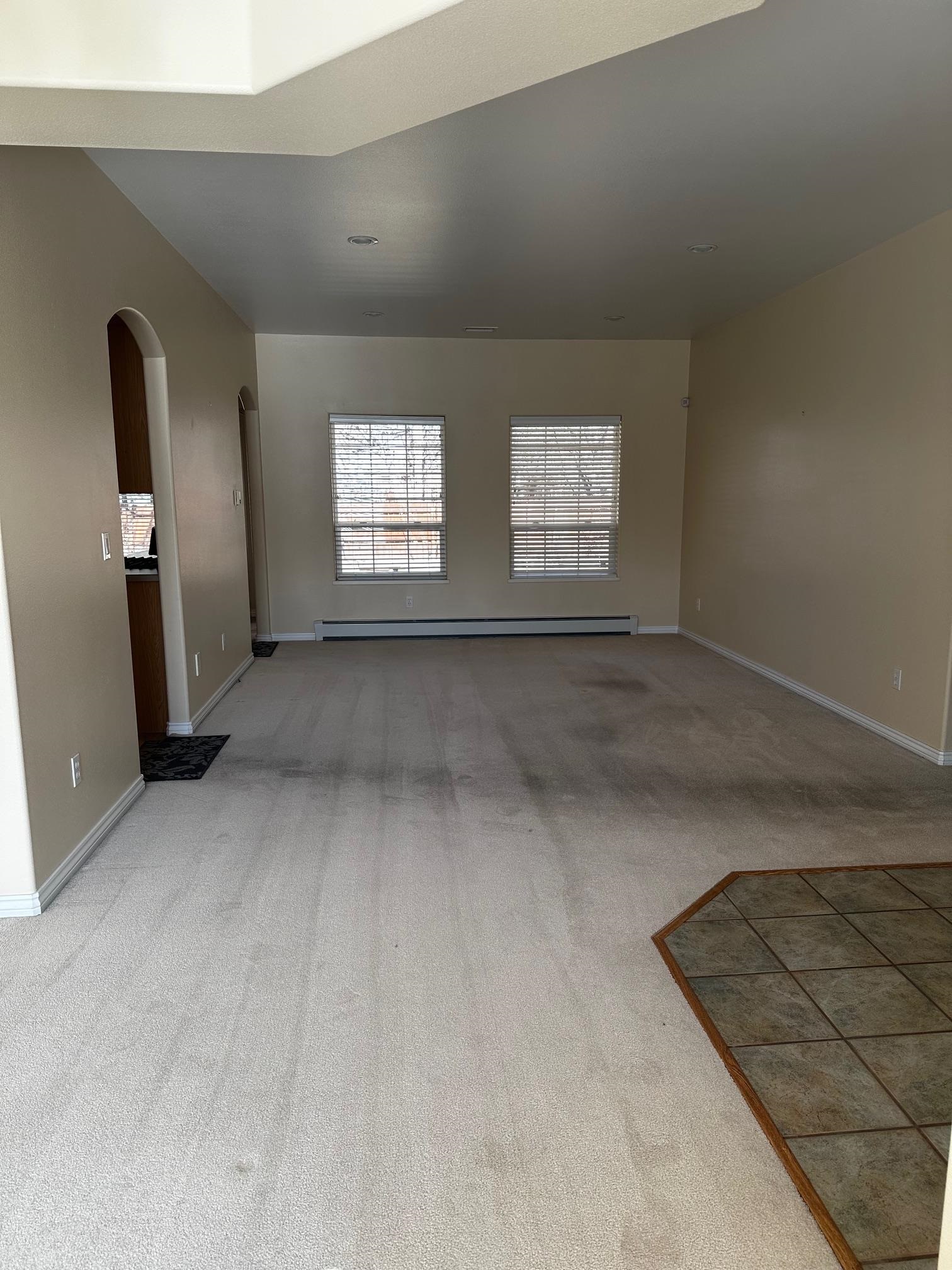 2812 Ridge Drive Property Photo 2