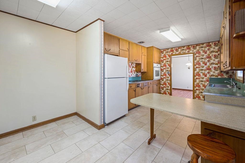 2908 Bonito Avenue Property Photo 8