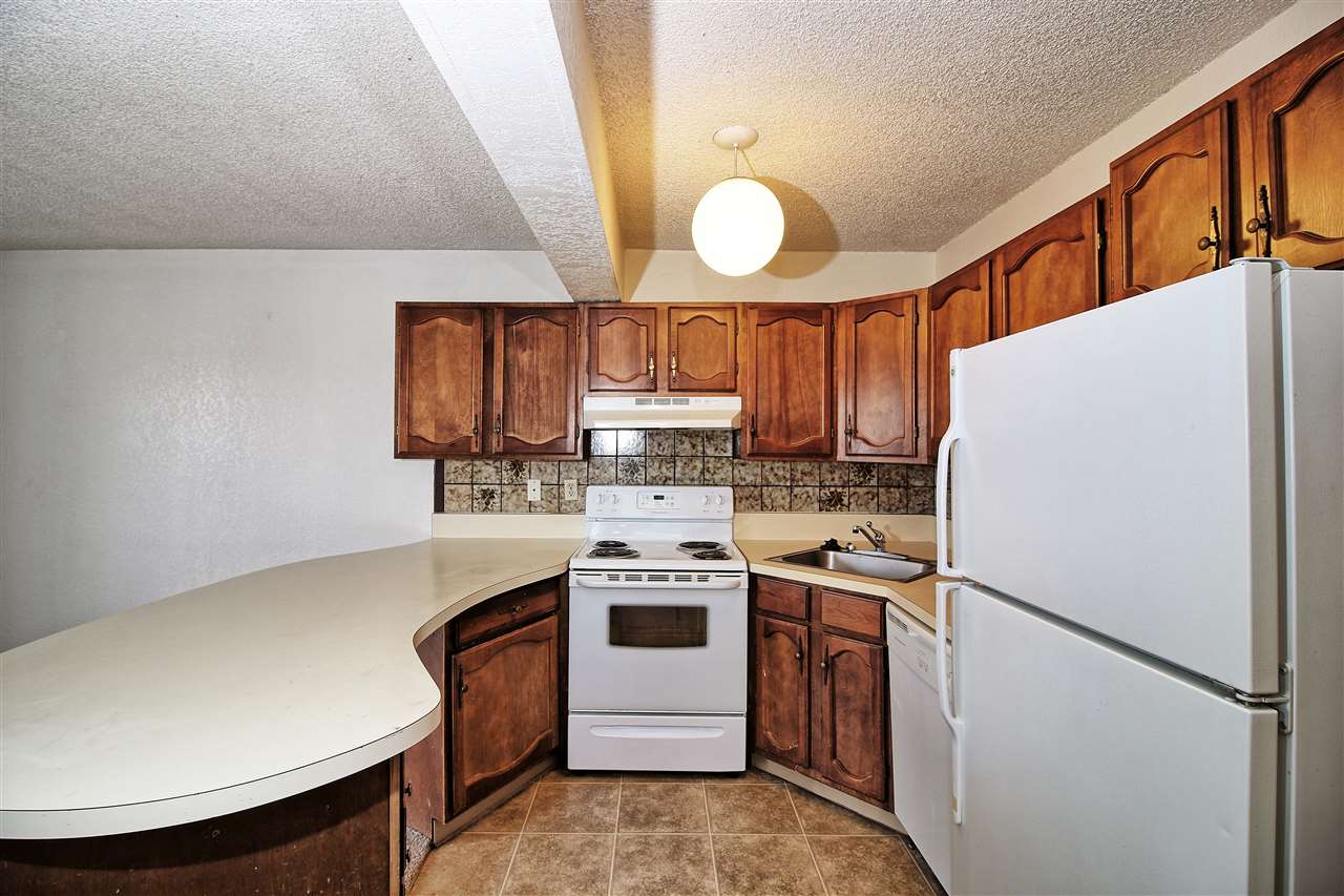 2915 Orchard Avenue Property Photo 8