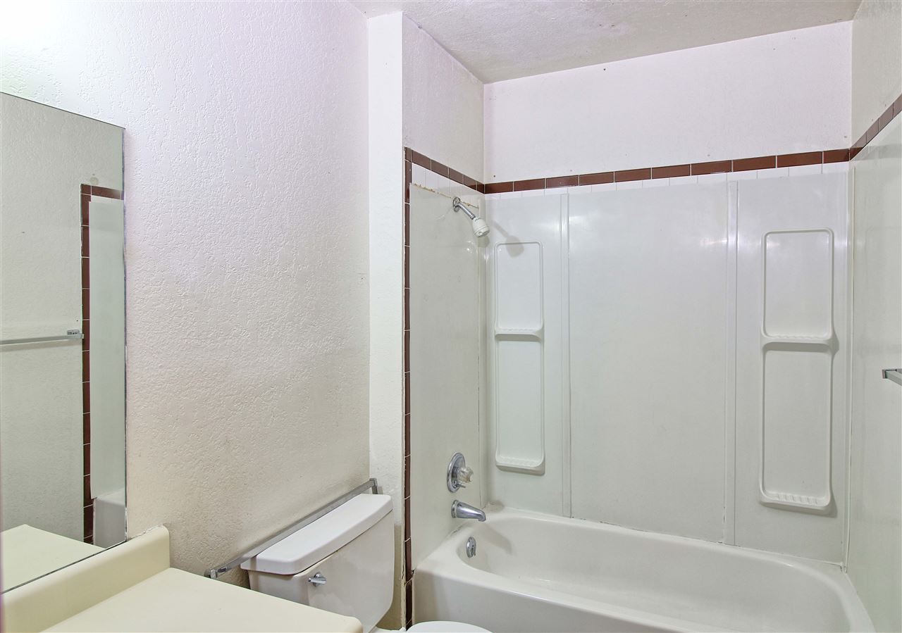 2915 Orchard Avenue Property Photo 10