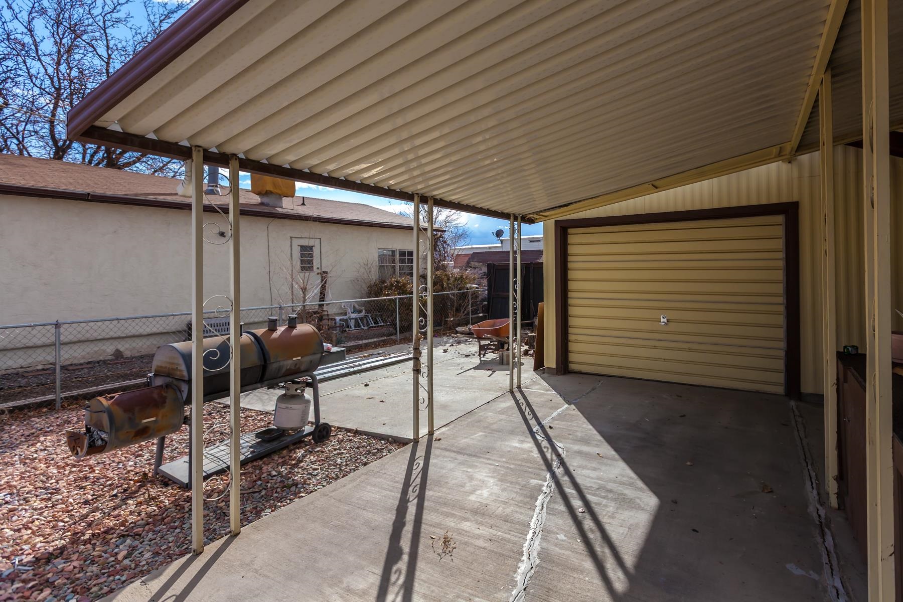 531 Garfield Drive Property Photo 3