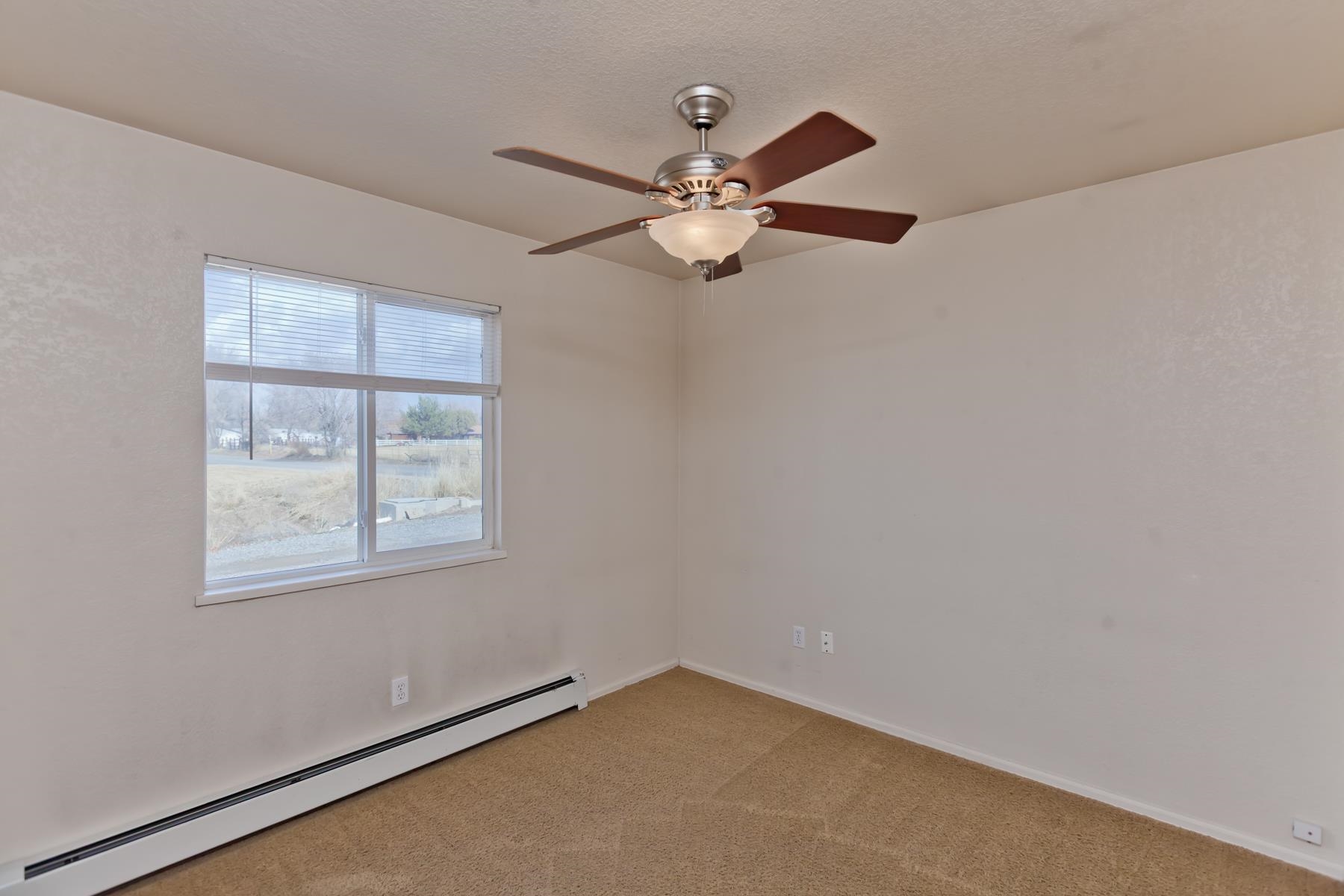 129 Drumlin Circle Property Photo 17