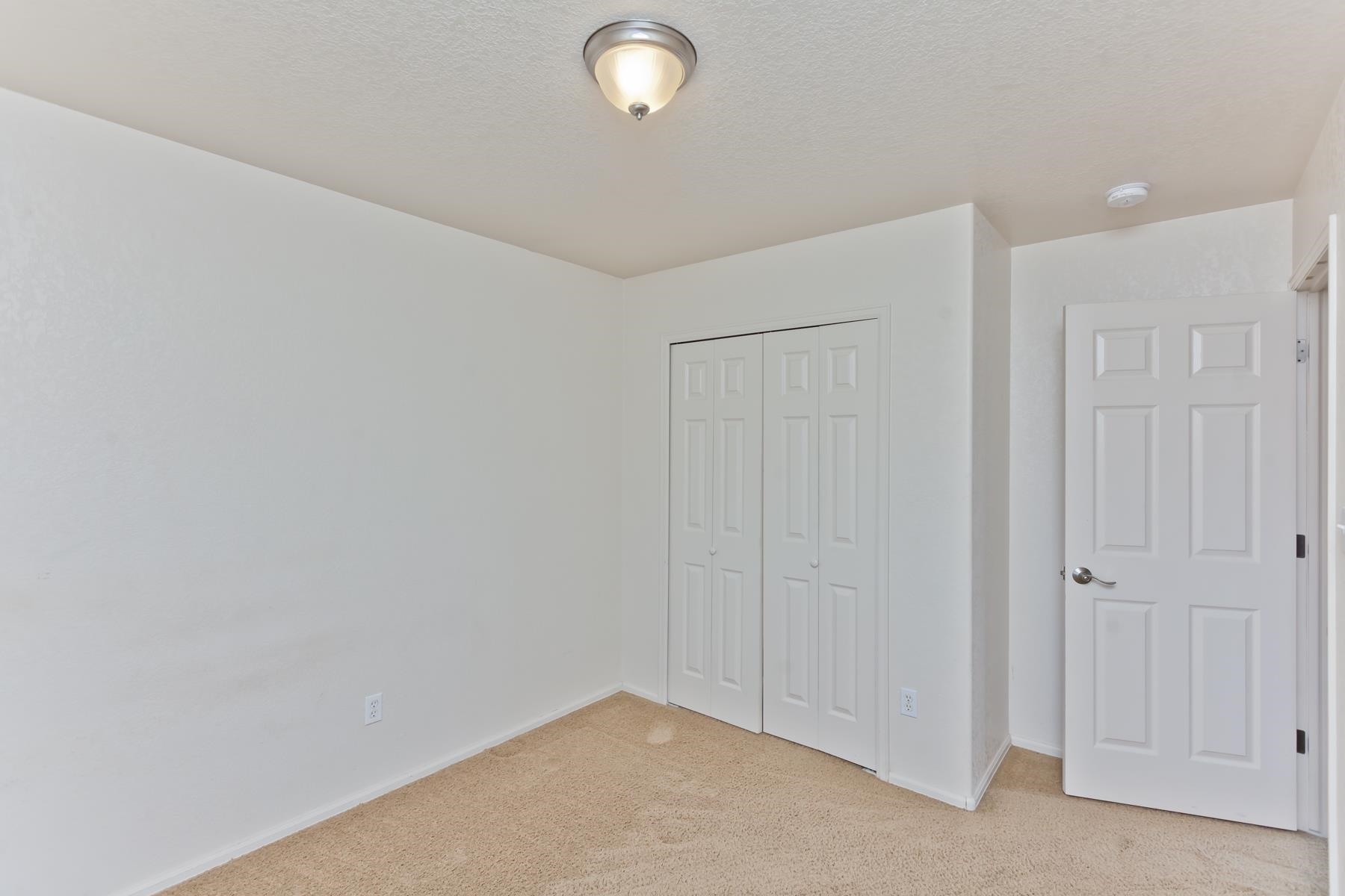 129 Drumlin Circle Property Photo 24