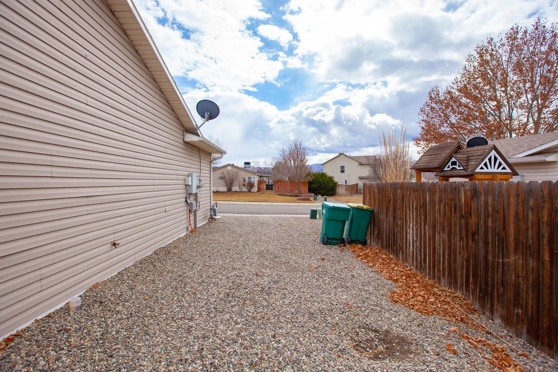 129 Drumlin Circle Property Photo 30