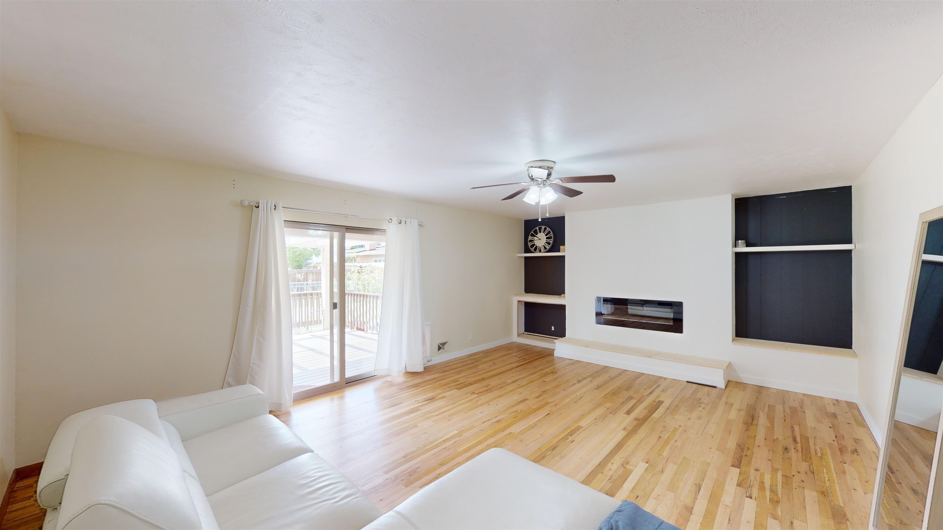 707 Brassie Drive Property Photo 4