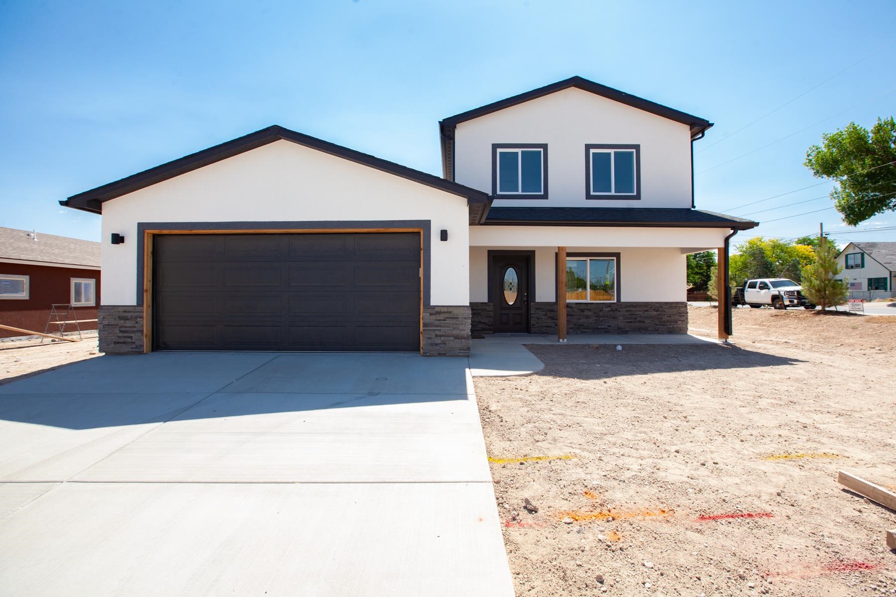 670 Nuvue Street Property Photo 1