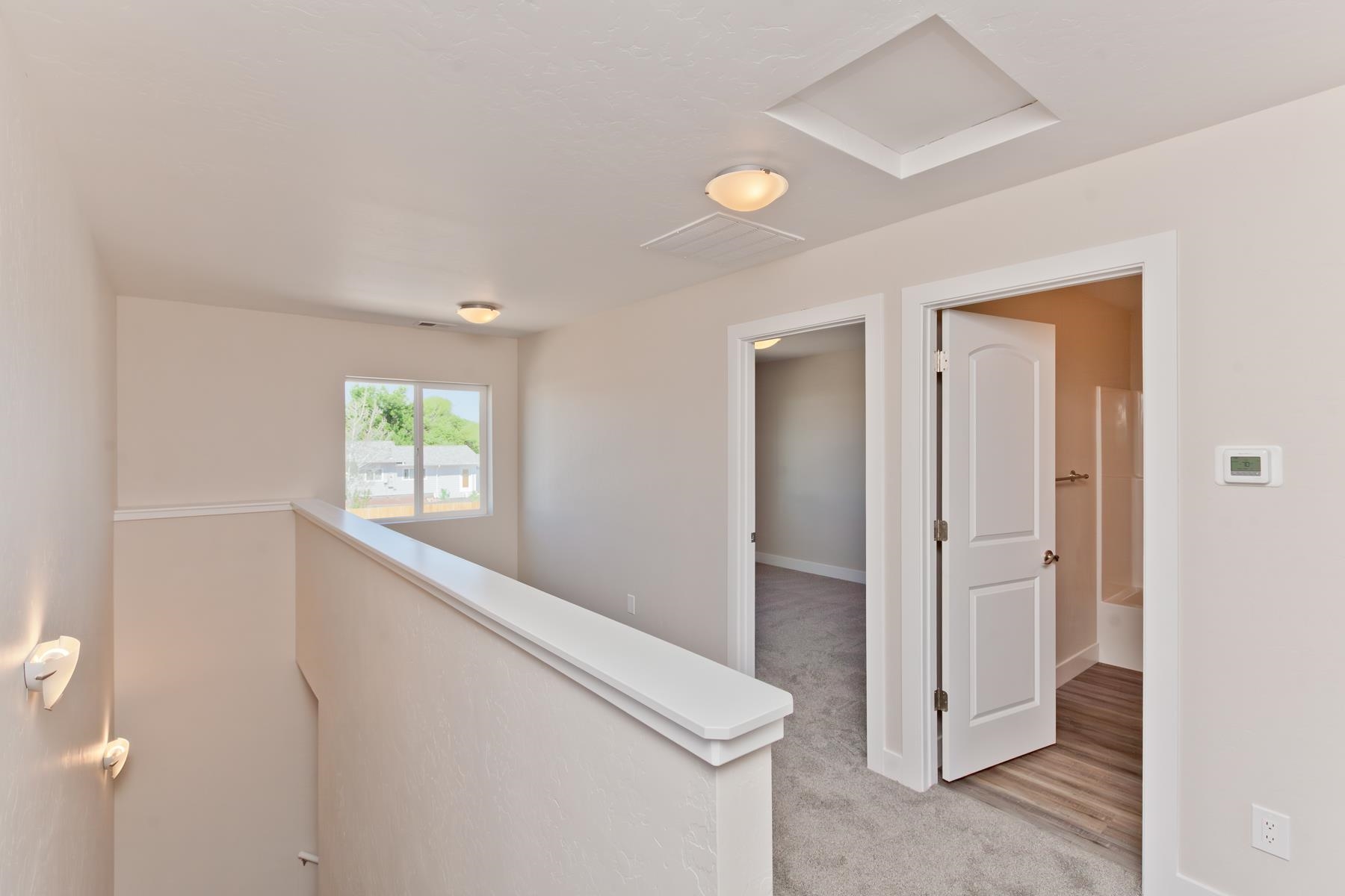 670 Nuvue Street Property Photo 10