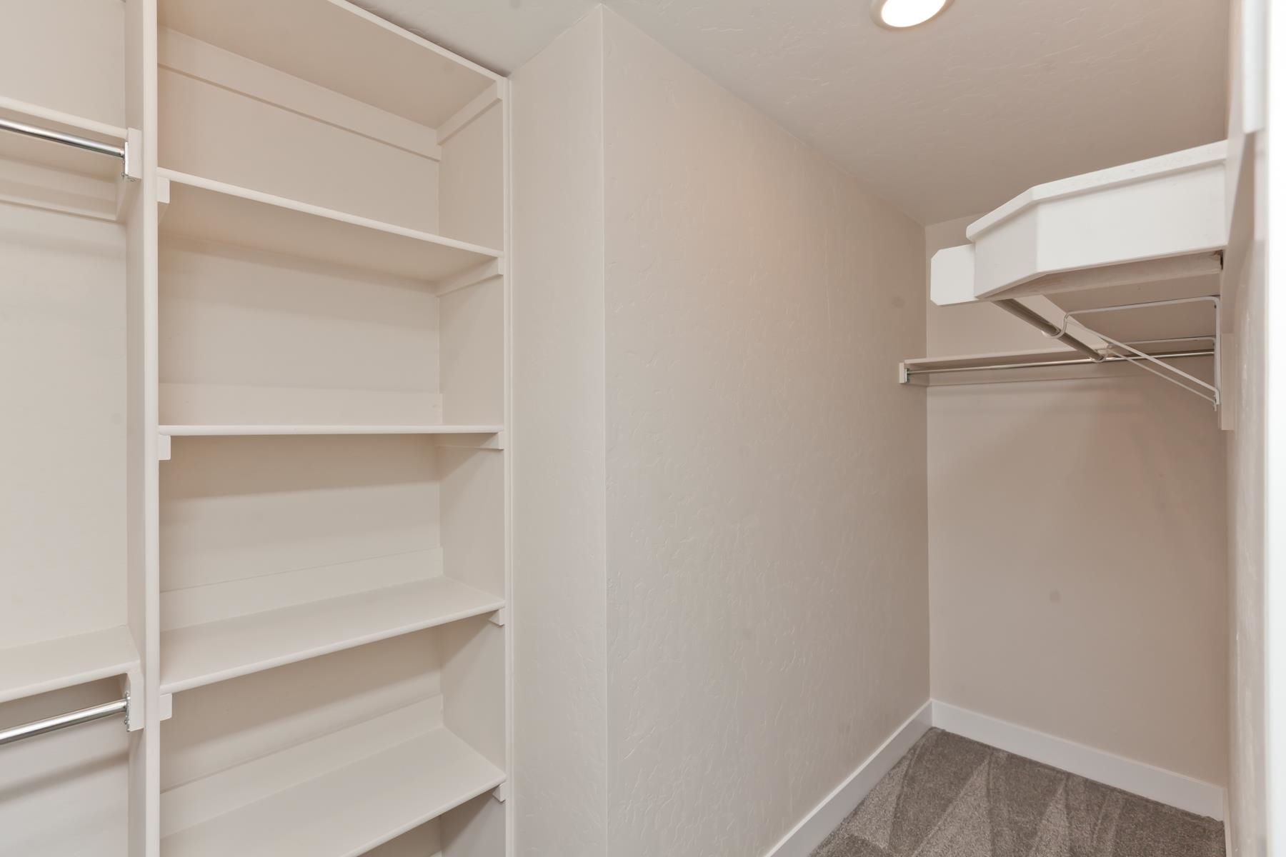 670 Nuvue Street Property Photo 21