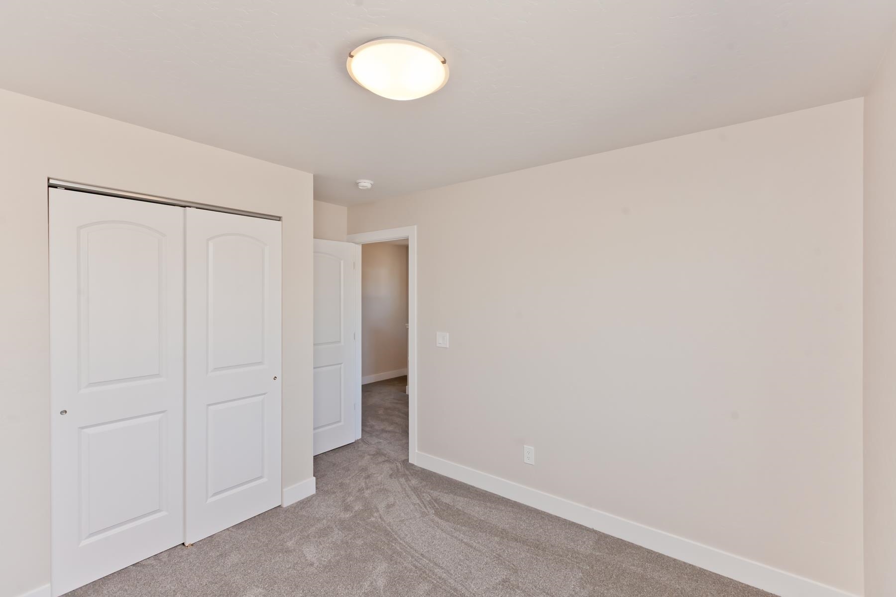 670 Nuvue Street Property Photo 23