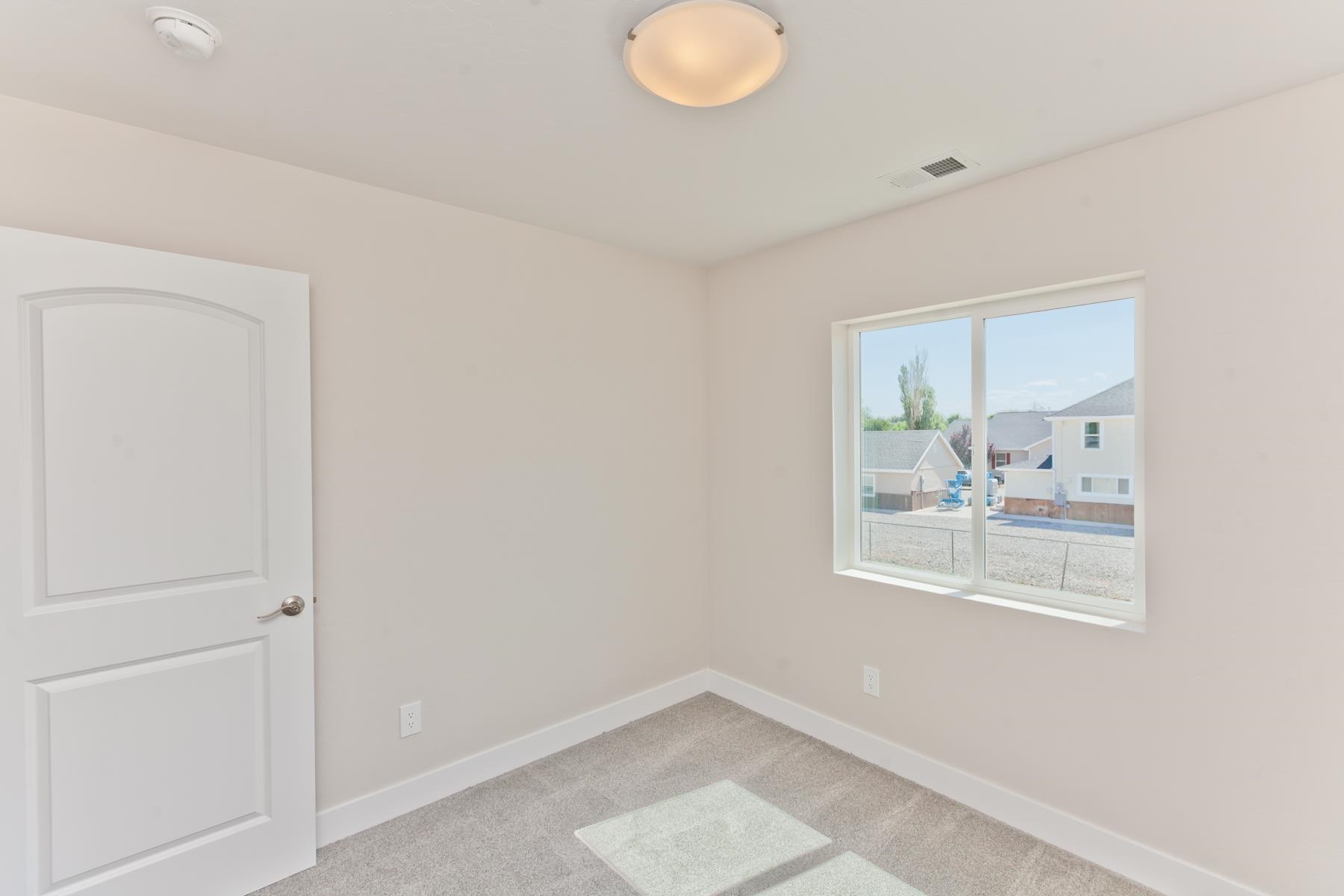 670 Nuvue Street Property Photo 29