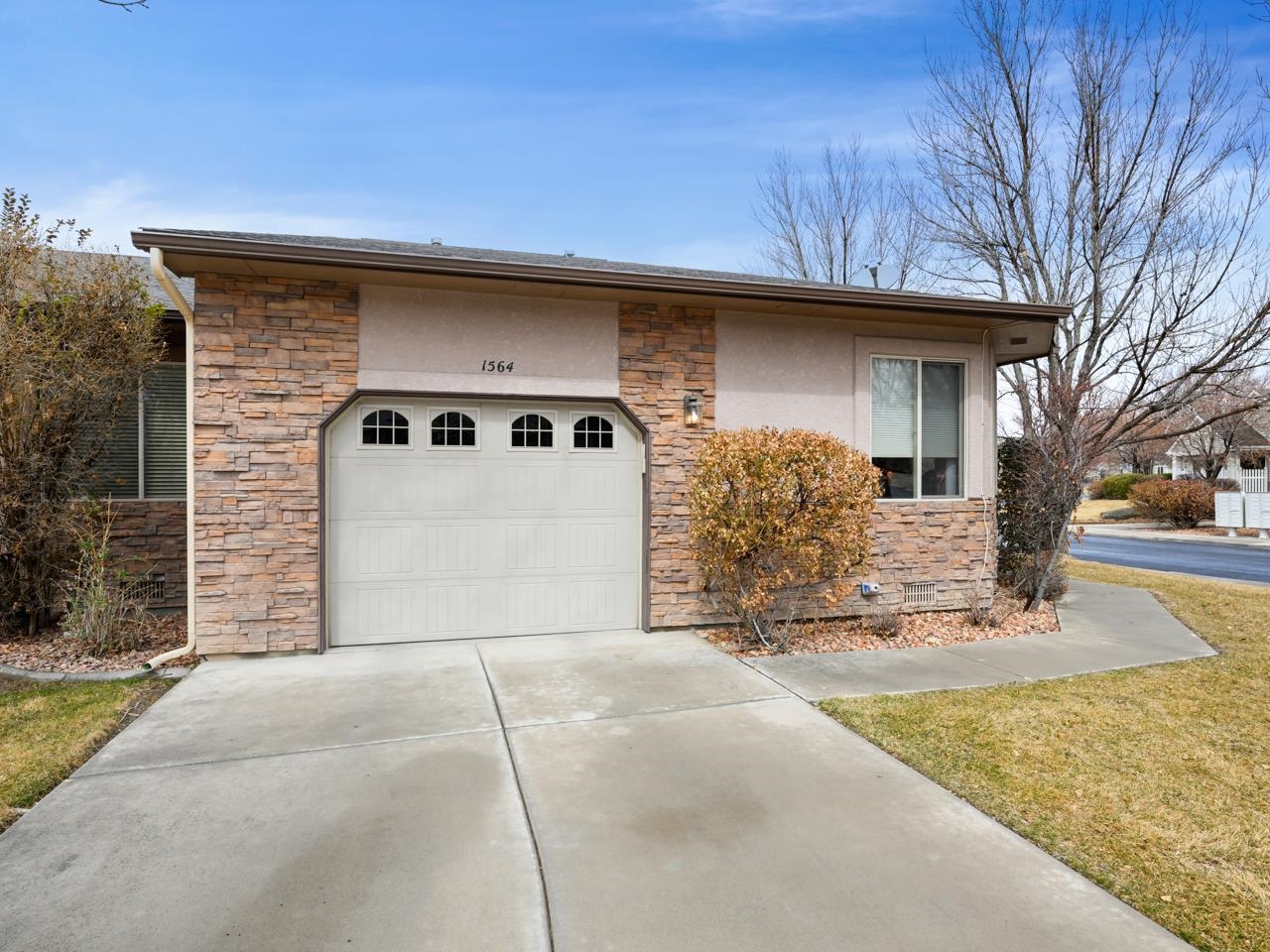 1564 Treehaven Court Property Photo 23