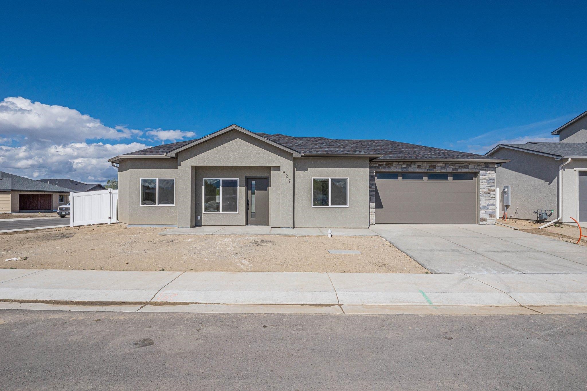 427 Alamo Street Property Photo
