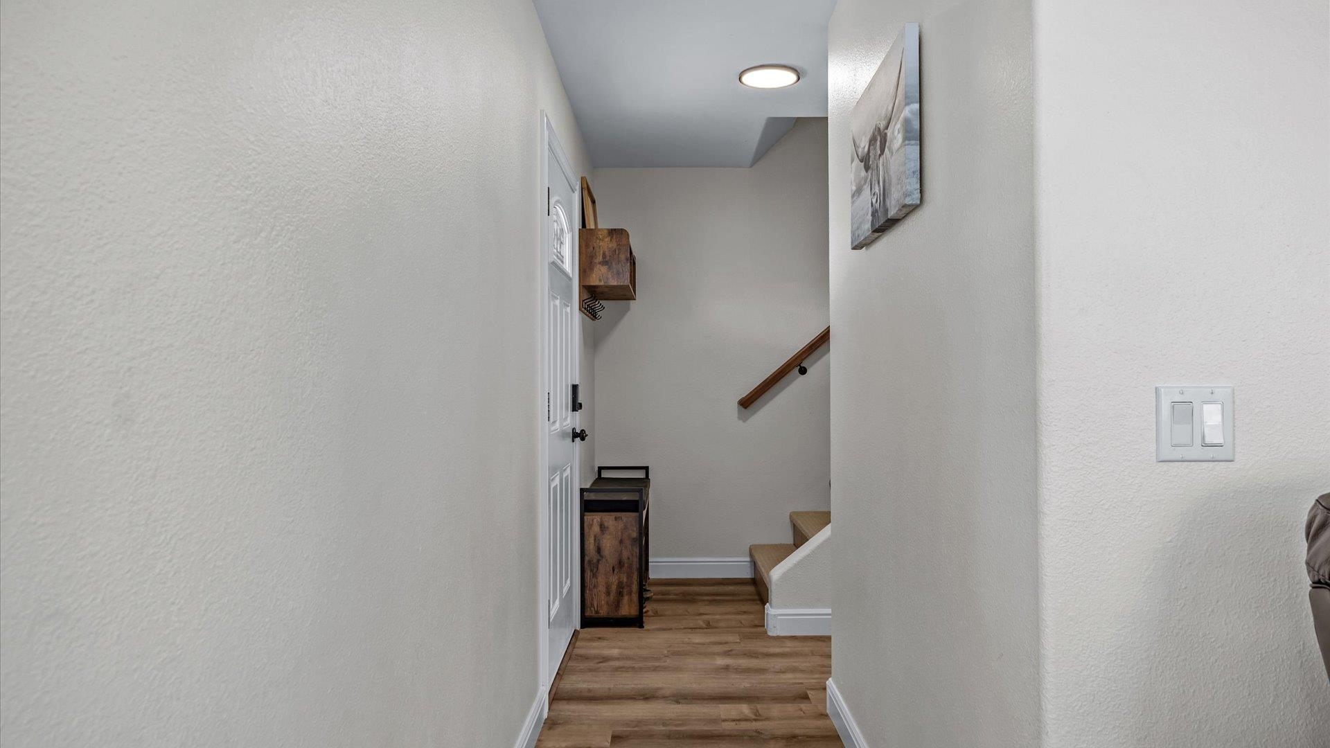 2112 Sara E Lane Property Photo 5