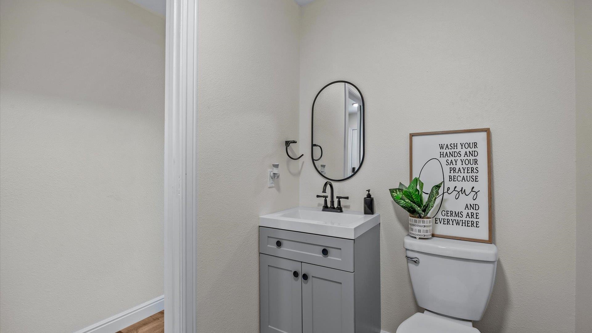 2112 Sara E Lane Property Photo 14