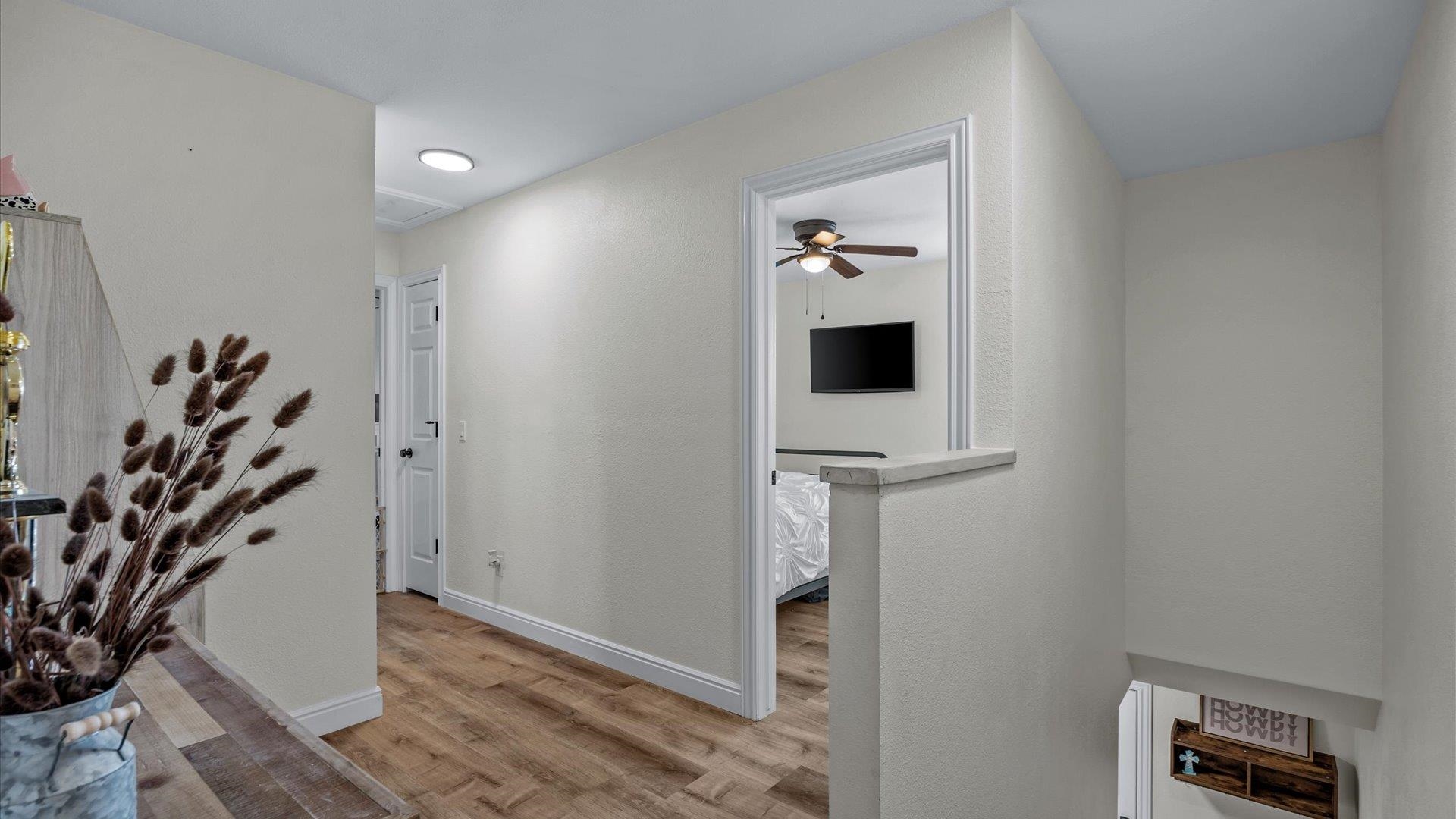2112 Sara E Lane Property Photo 16