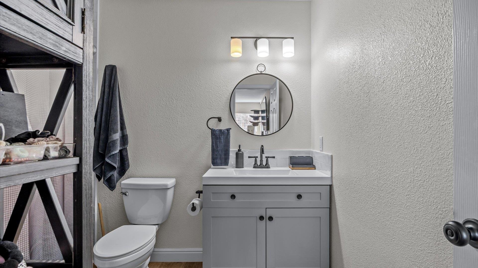 2112 Sara E Lane Property Photo 19