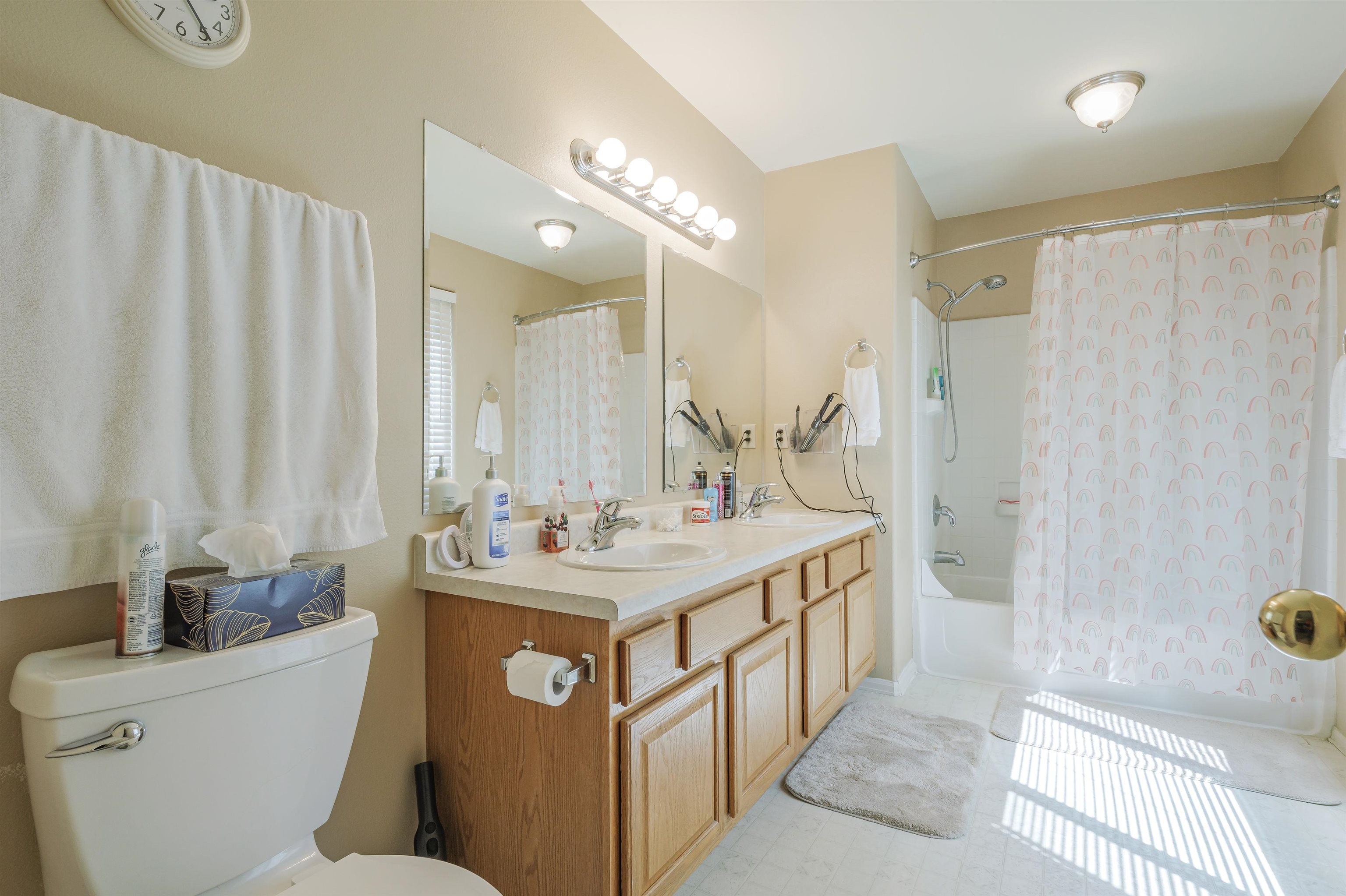 386 1/2 Skyler Street Property Photo 21