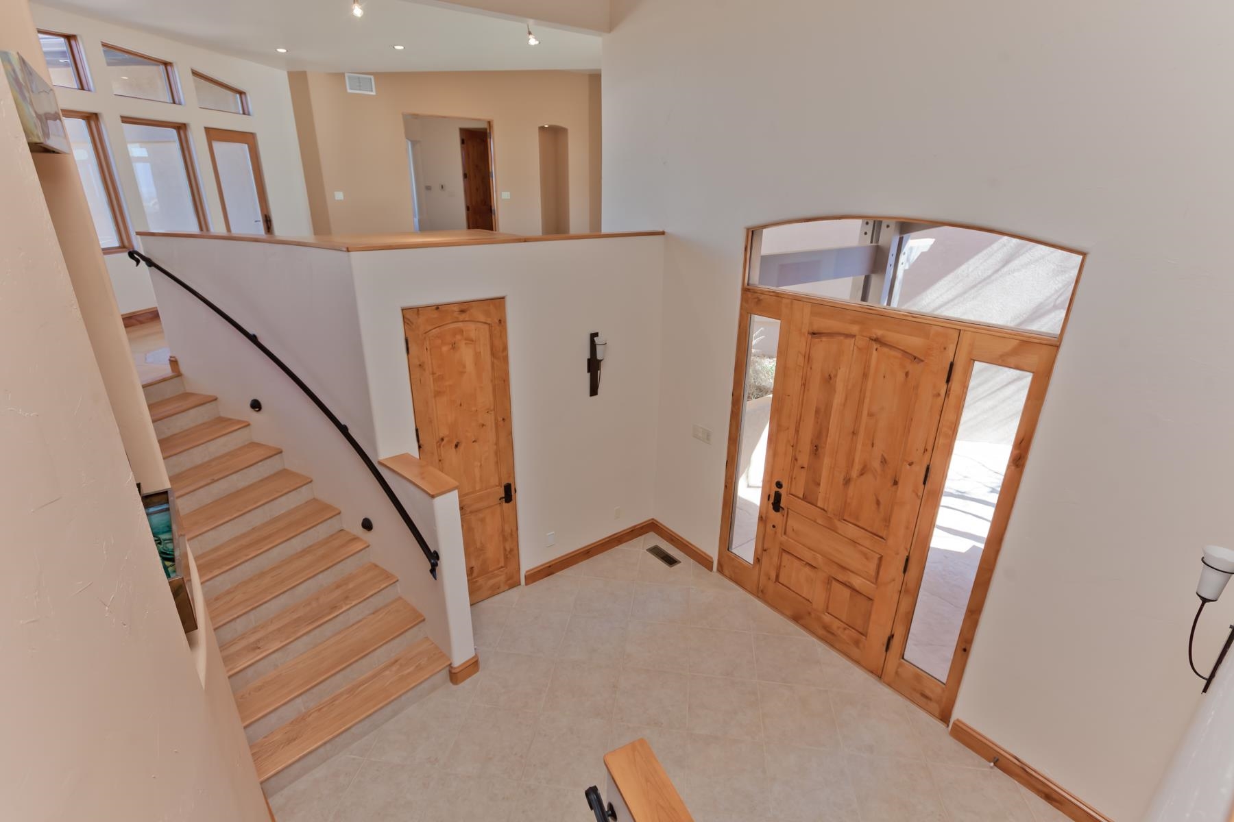 2330 Meridian Court Property Photo 4