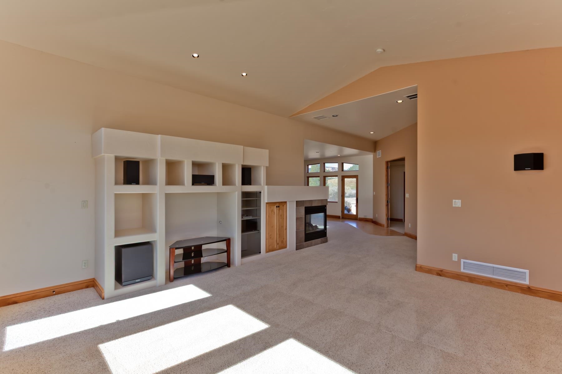2330 Meridian Court Property Photo 8