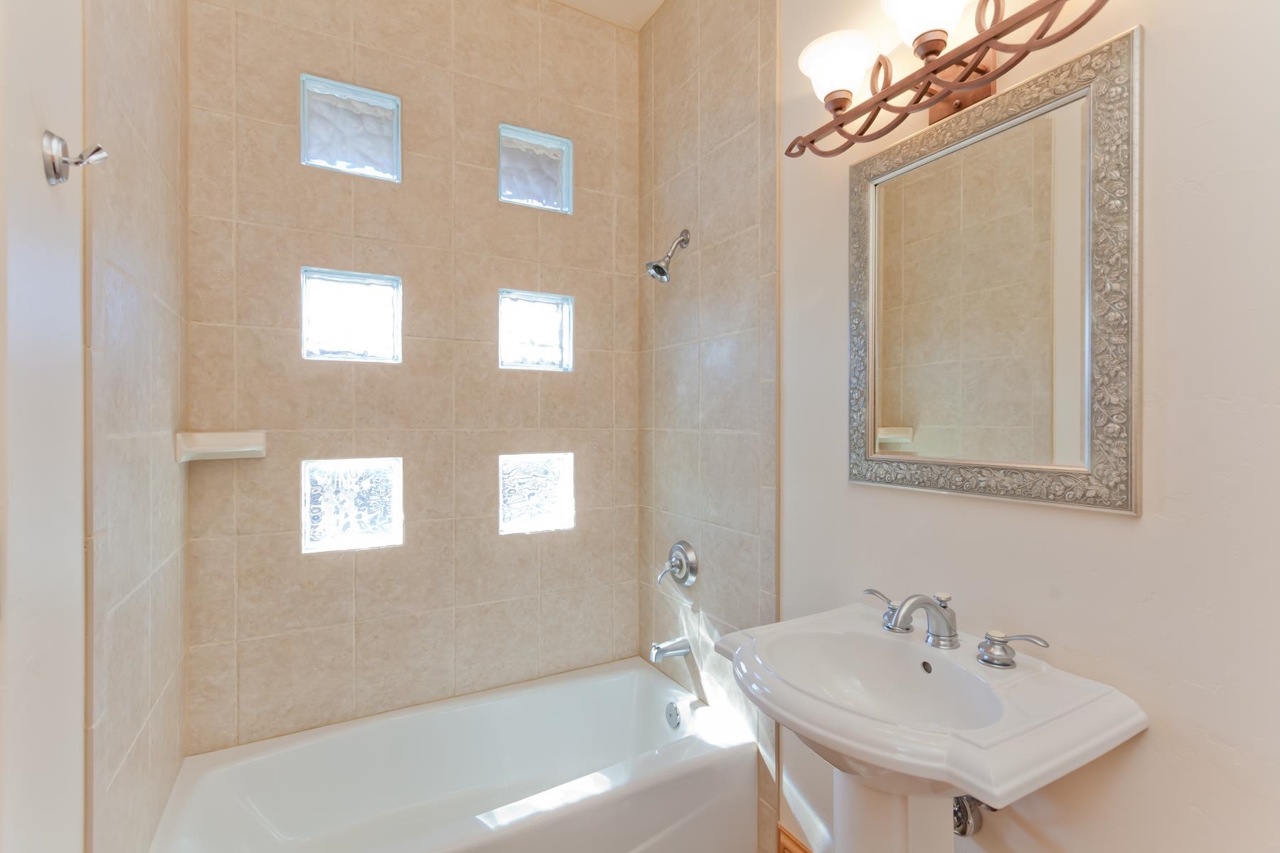 2330 Meridian Court Property Photo 24