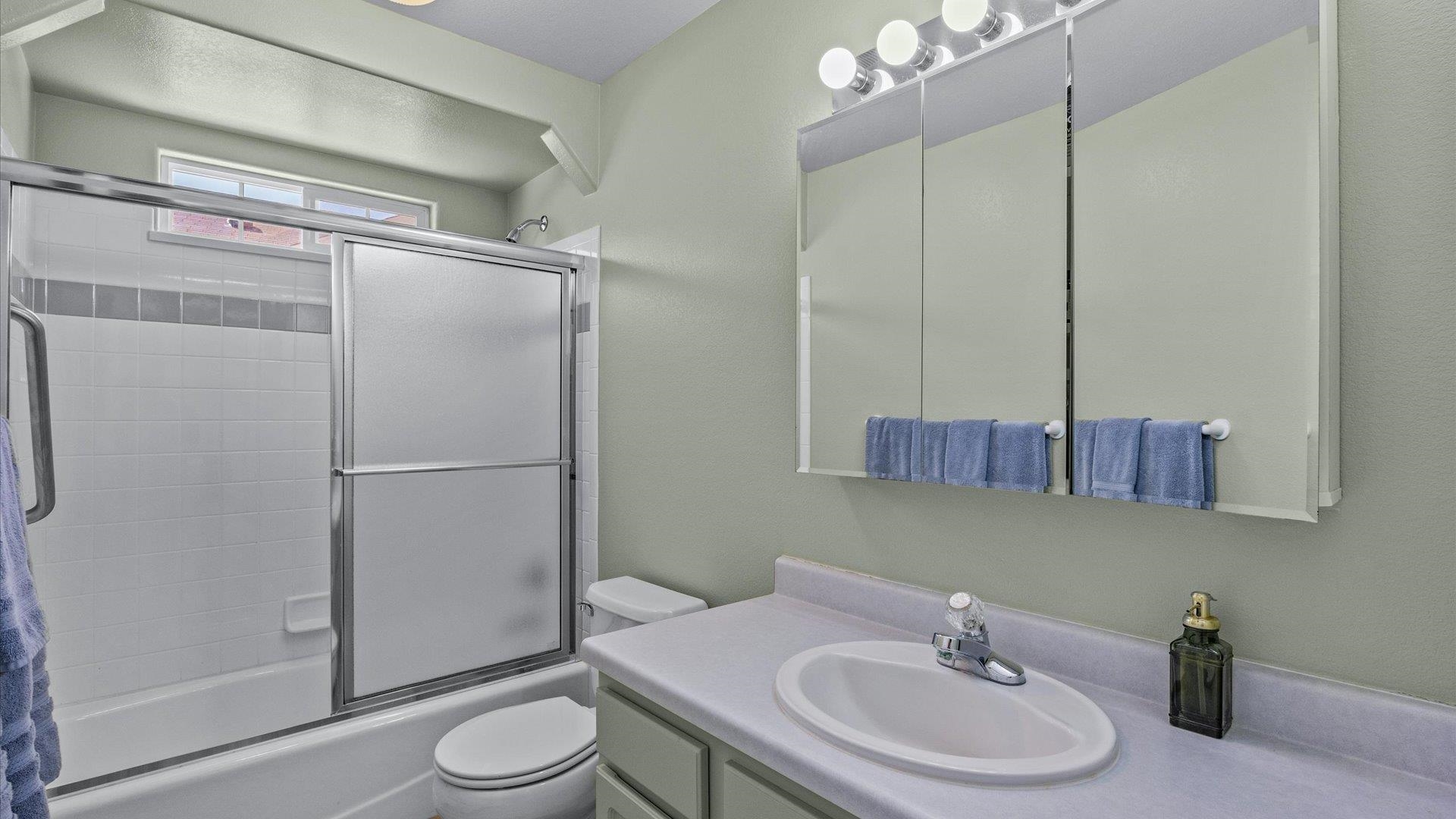 555 Shoshone Street Property Photo 17