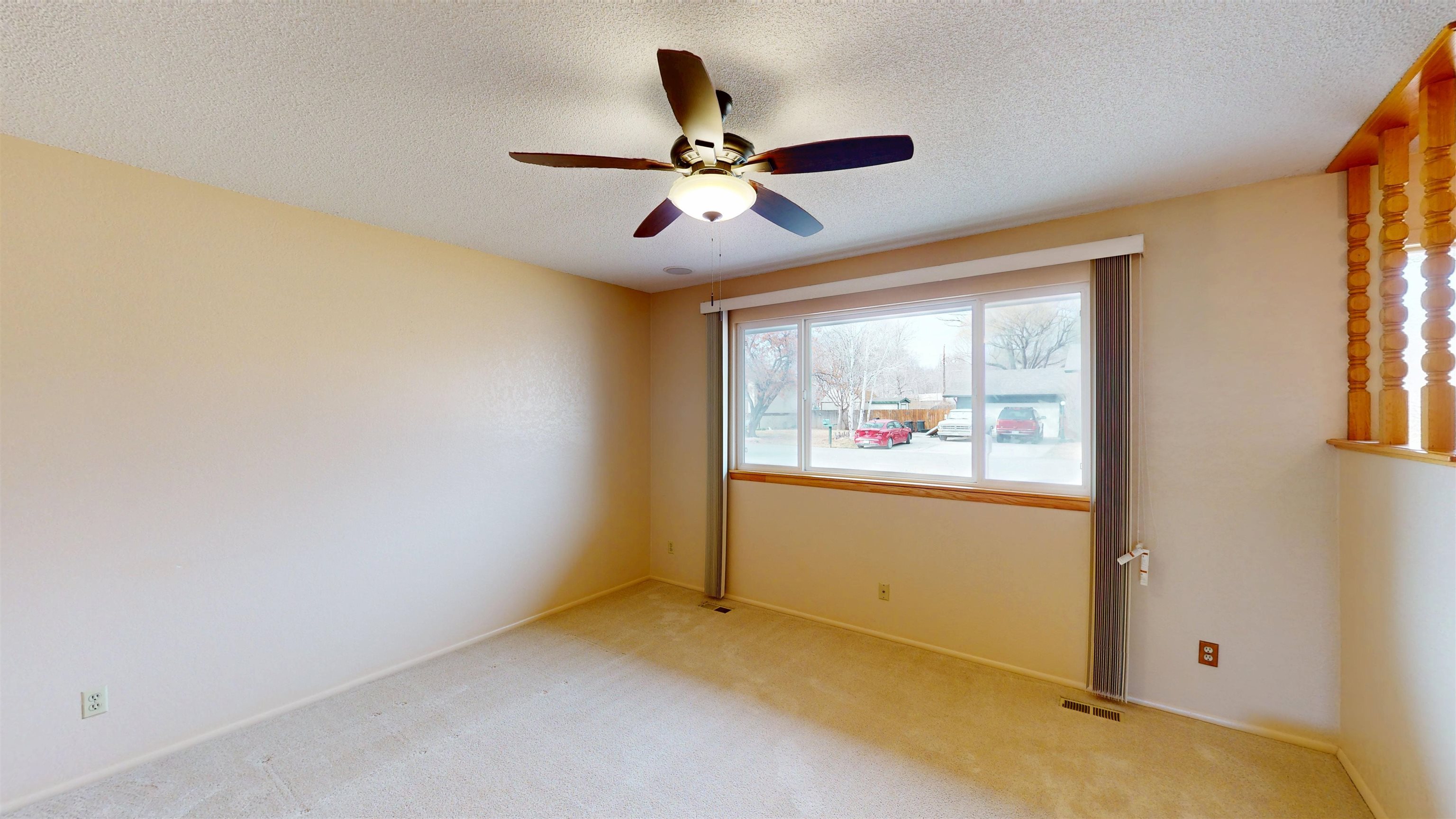 3305 Laurel Lane Property Photo 2