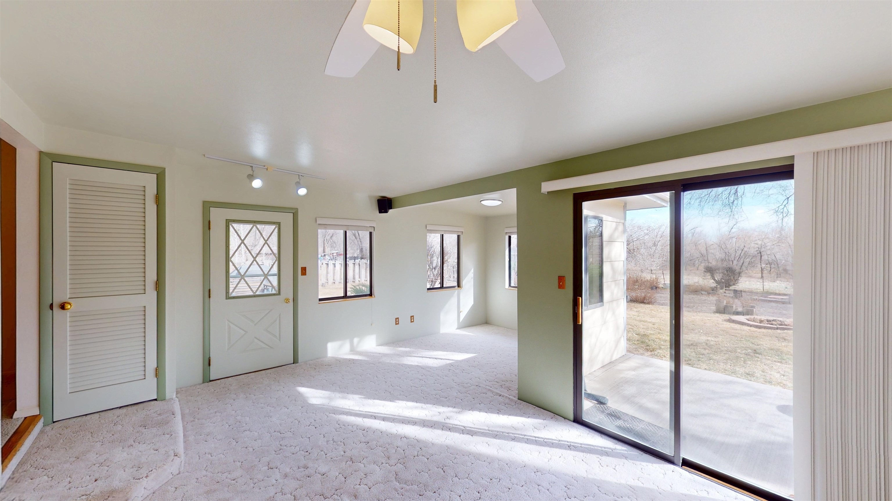 3305 Laurel Lane Property Photo 11
