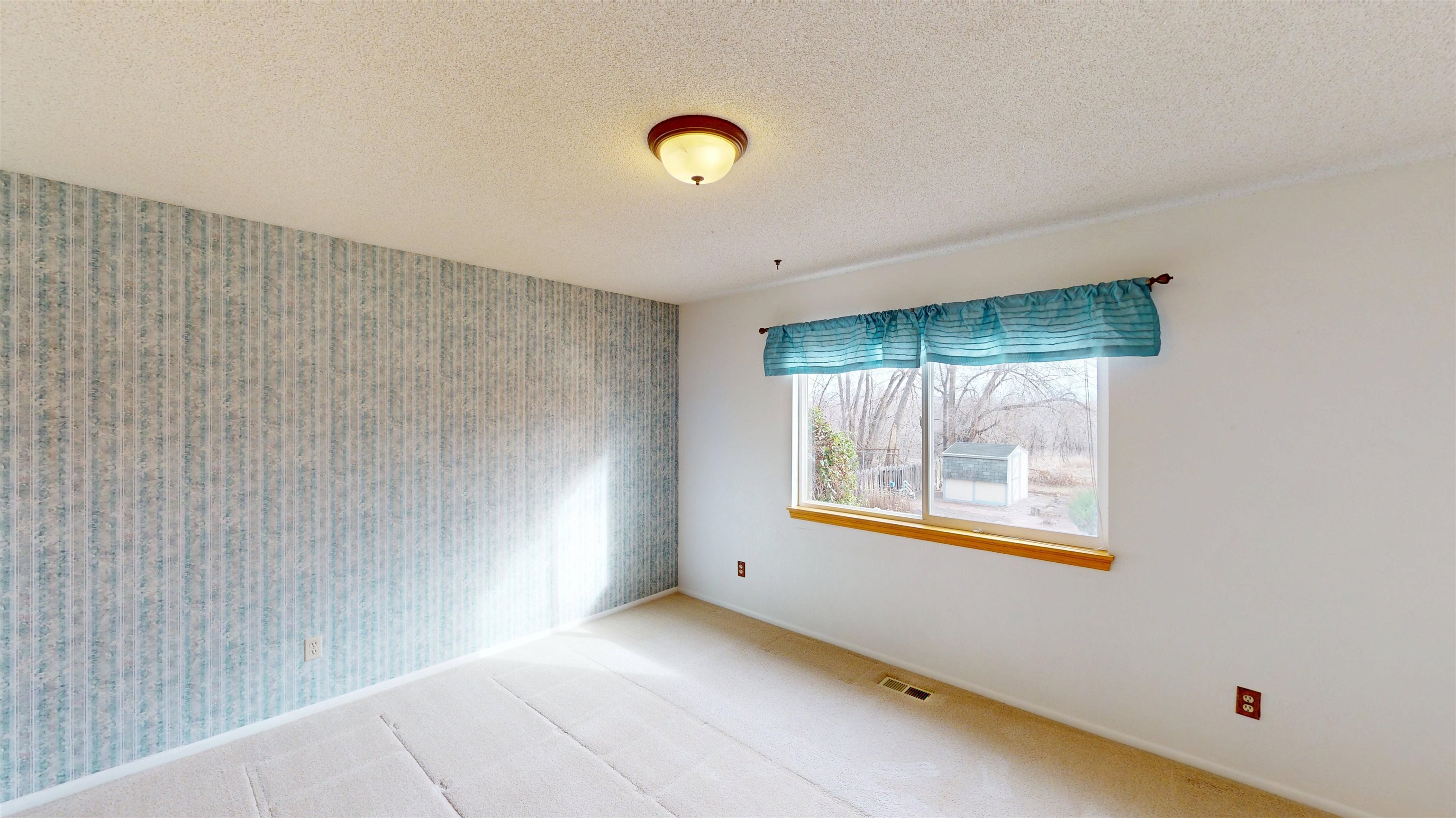 3305 Laurel Lane Property Photo 14