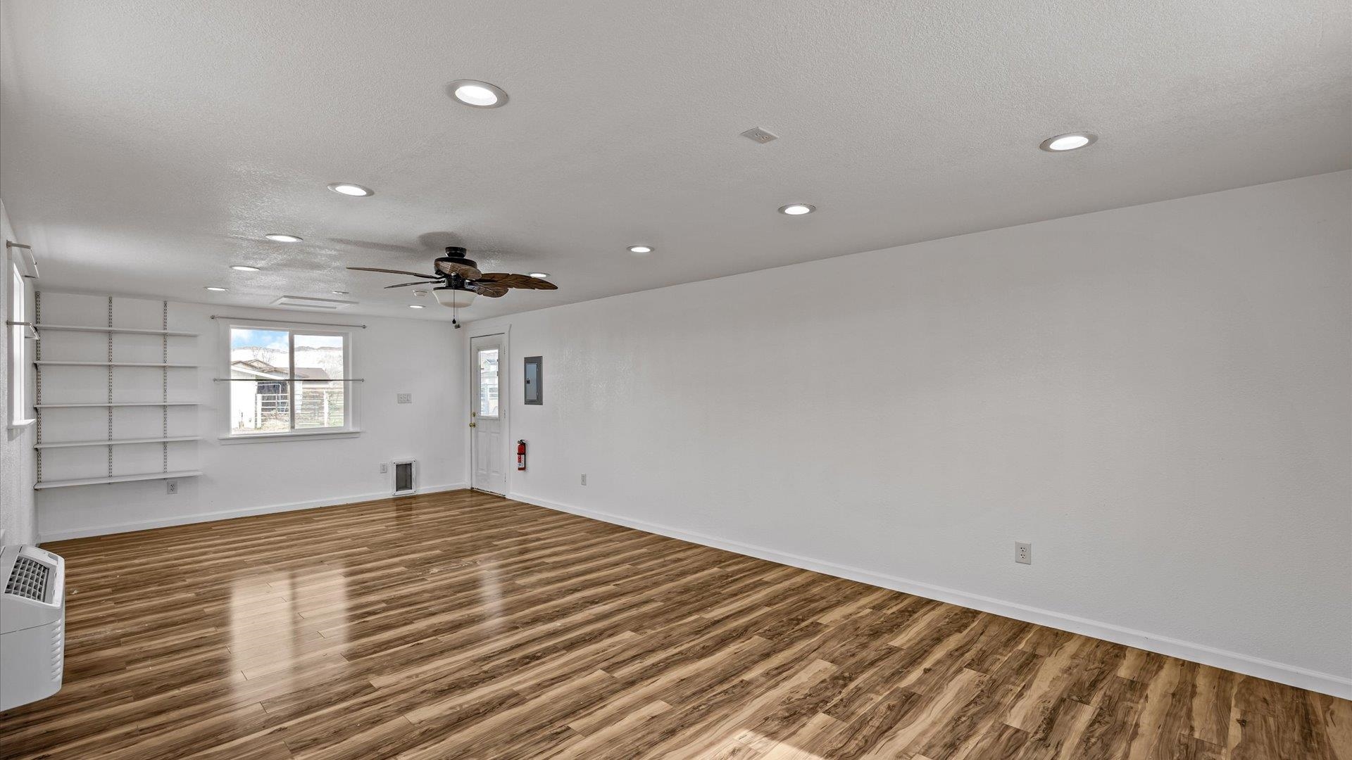 3086 D 1/2 Road Property Photo 18