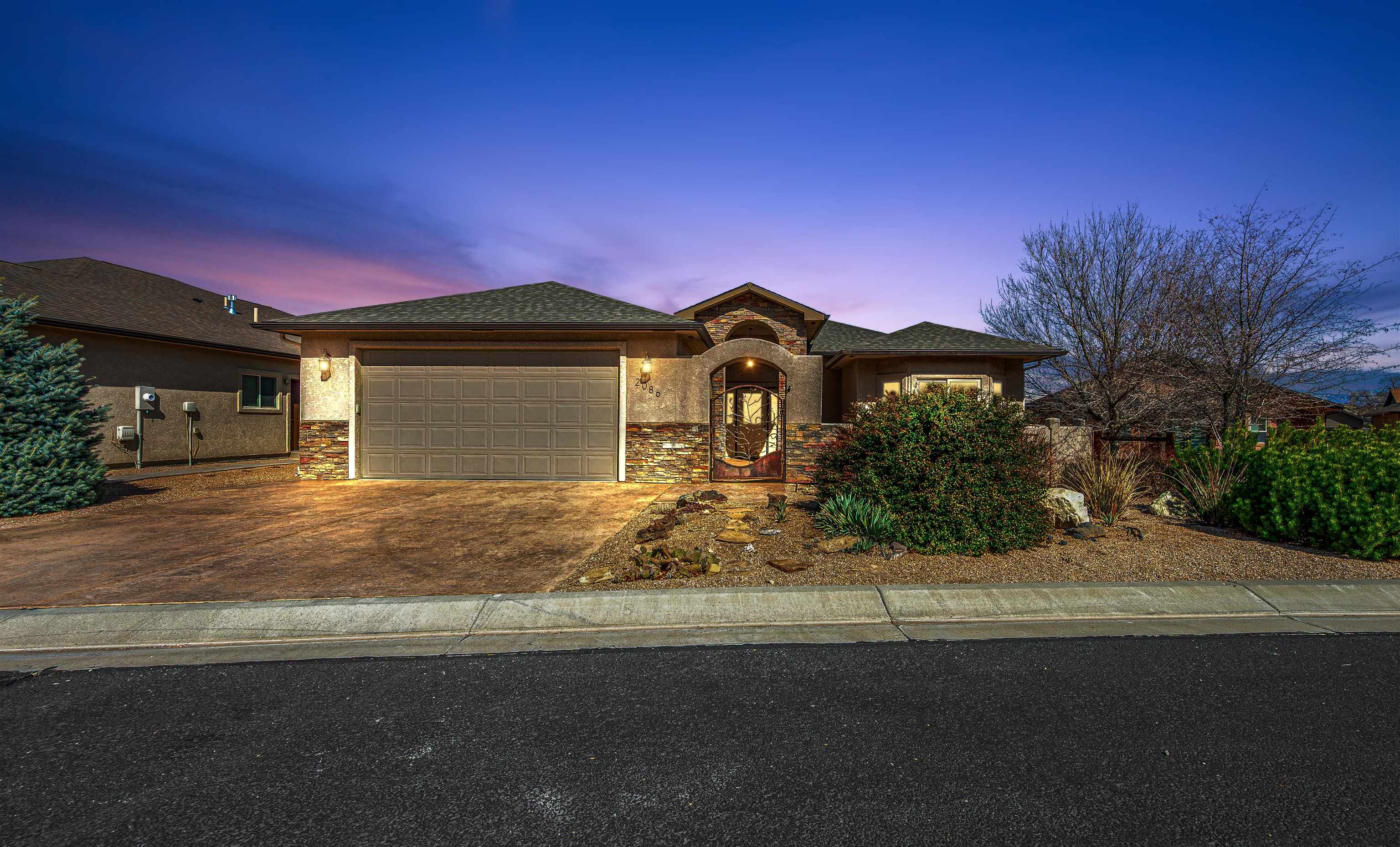 2086 Link Lane Property Photo