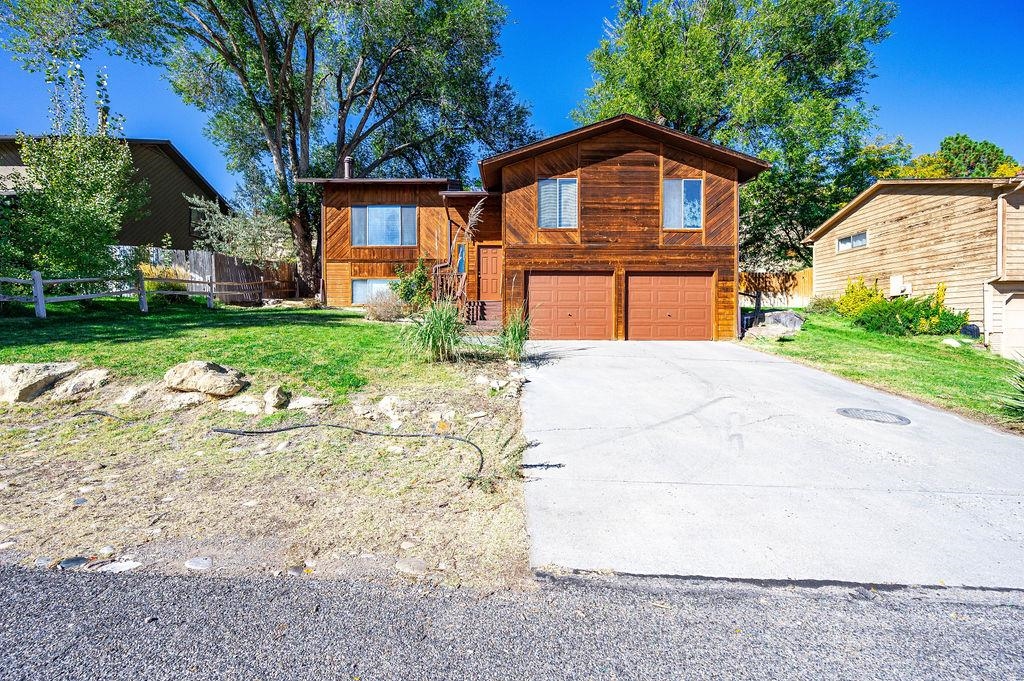 385 1/2 Hill View Drive Property Photo