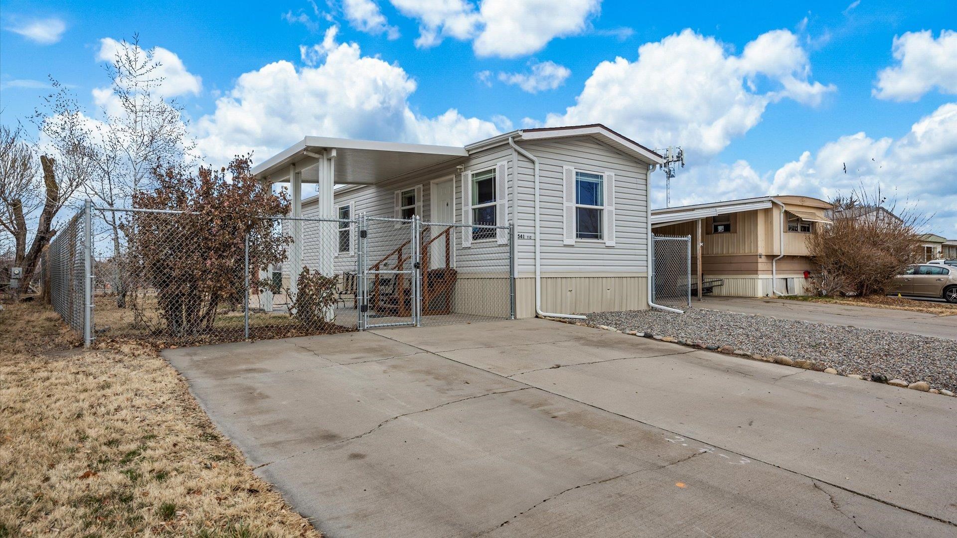 541 1/2 Willow Road Property Photo 25