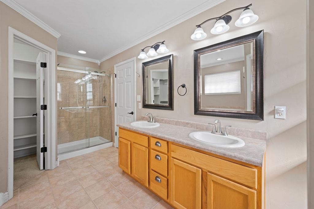3138 1/2 F 1/2 Road Property Photo 20