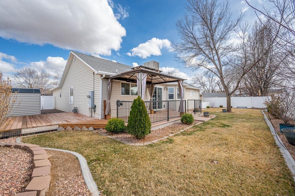 3138 1/2 F 1/2 Road Property Photo 26